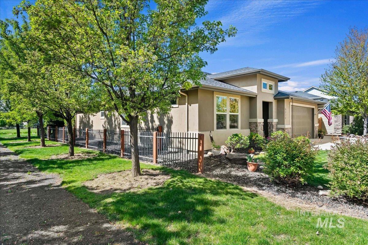 9279 W Wildbranch, Star, Idaho 83669, 3 Bedrooms, 2.5 Bathrooms, Residential For Sale, Price $779,900, 98984049