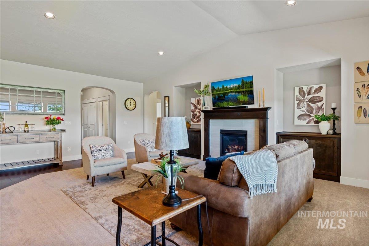 9279 W Wildbranch, Star, Idaho 83669, 3 Bedrooms, 2.5 Bathrooms, Residential For Sale, Price $779,900, 98984049