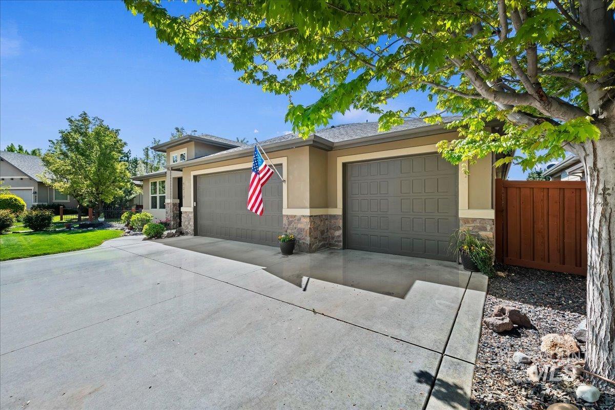 9279 W Wildbranch, Star, Idaho 83669, 3 Bedrooms, 2.5 Bathrooms, Residential For Sale, Price $779,900, 98984049