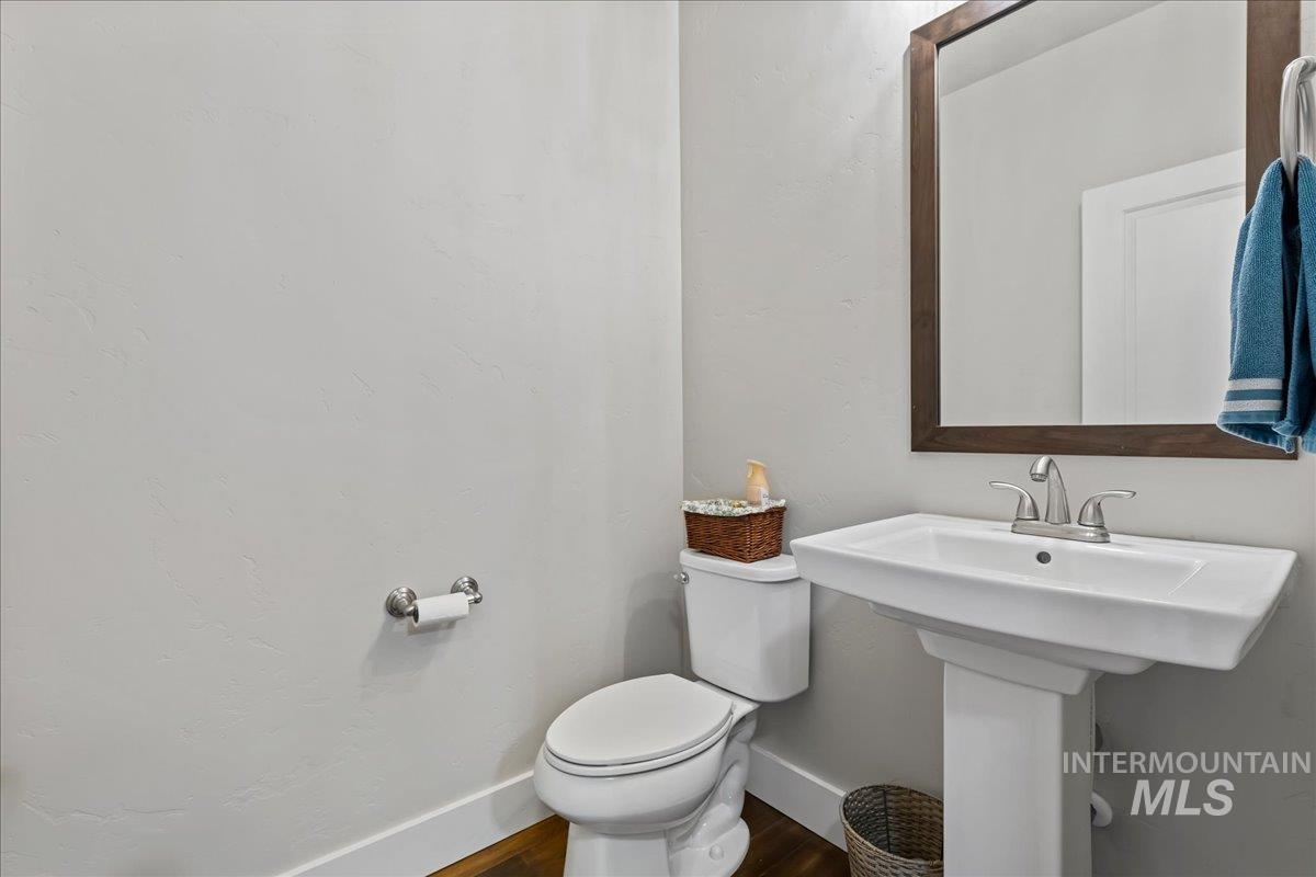 9279 W Wildbranch, Star, Idaho 83669, 3 Bedrooms, 2.5 Bathrooms, Residential For Sale, Price $779,900, 98984049