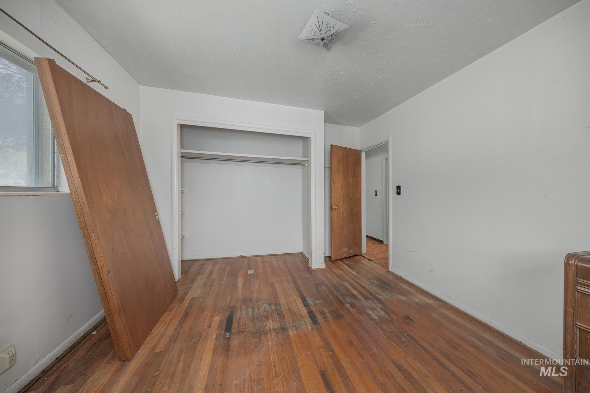 847 W Pine, Meridian, Idaho 83642, 3 Bedrooms, 1 Bathroom, Residential For Sale, Price $250,000,MLS 98984054