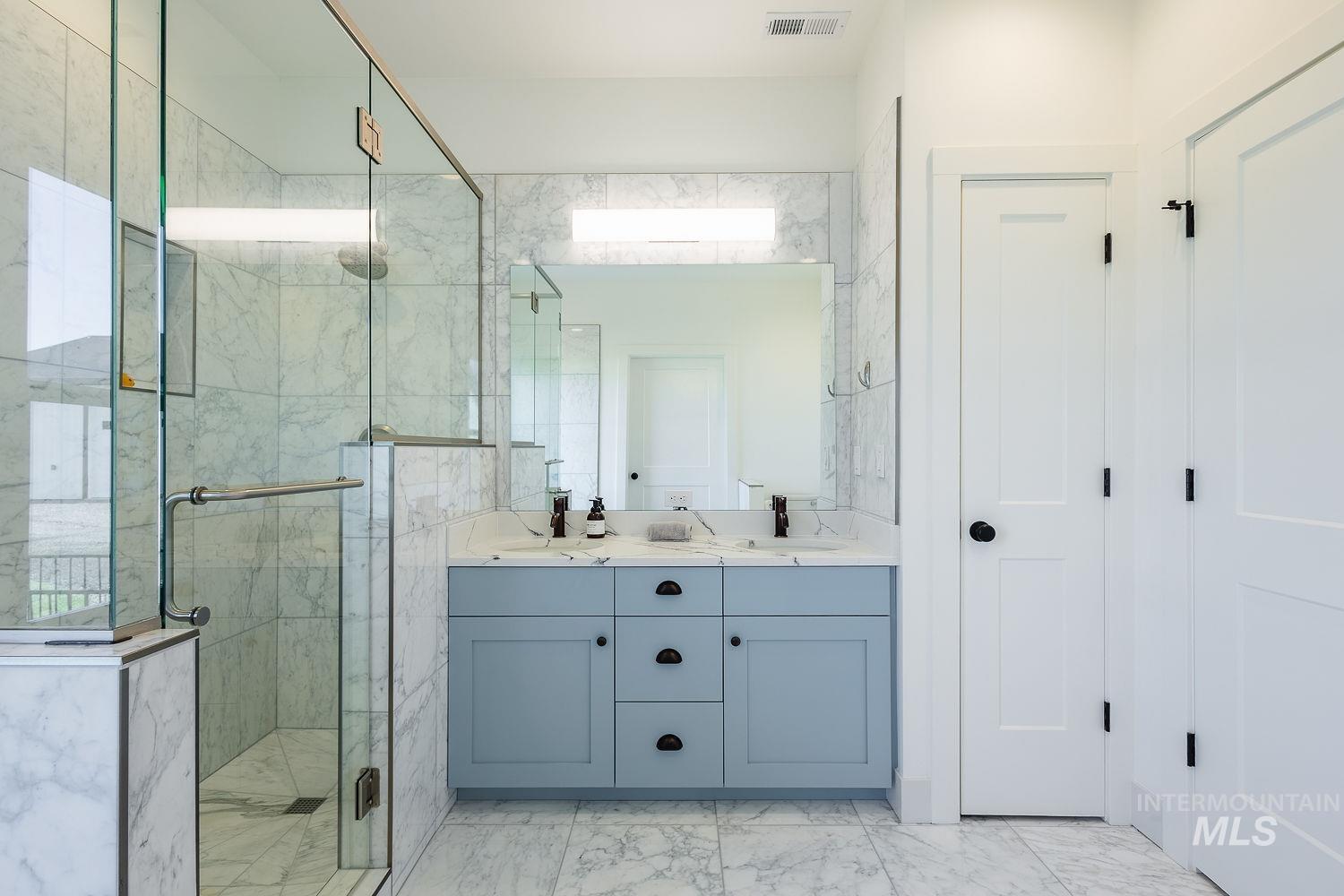 11171 Pump Rd, Nampa, Idaho 83686, 4 Bedrooms, 2.5 Bathrooms, Residential For Sale, Price $925,000, 98984055