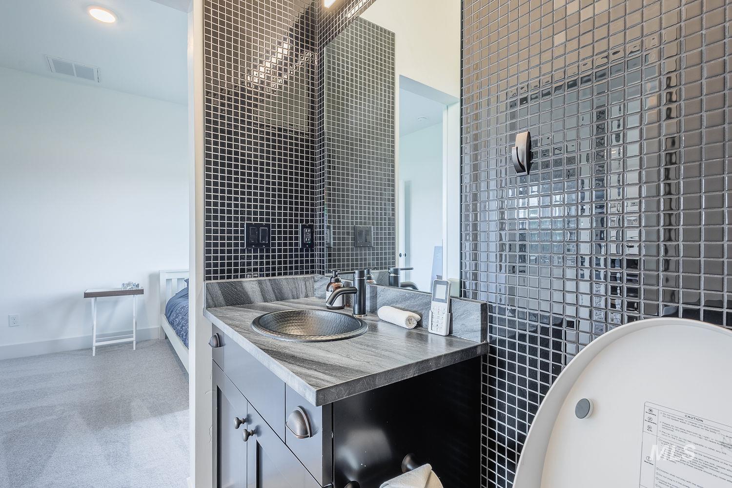 11171 Pump Rd, Nampa, Idaho 83686, 4 Bedrooms, 2.5 Bathrooms, Residential For Sale, Price $925,000, 98984055