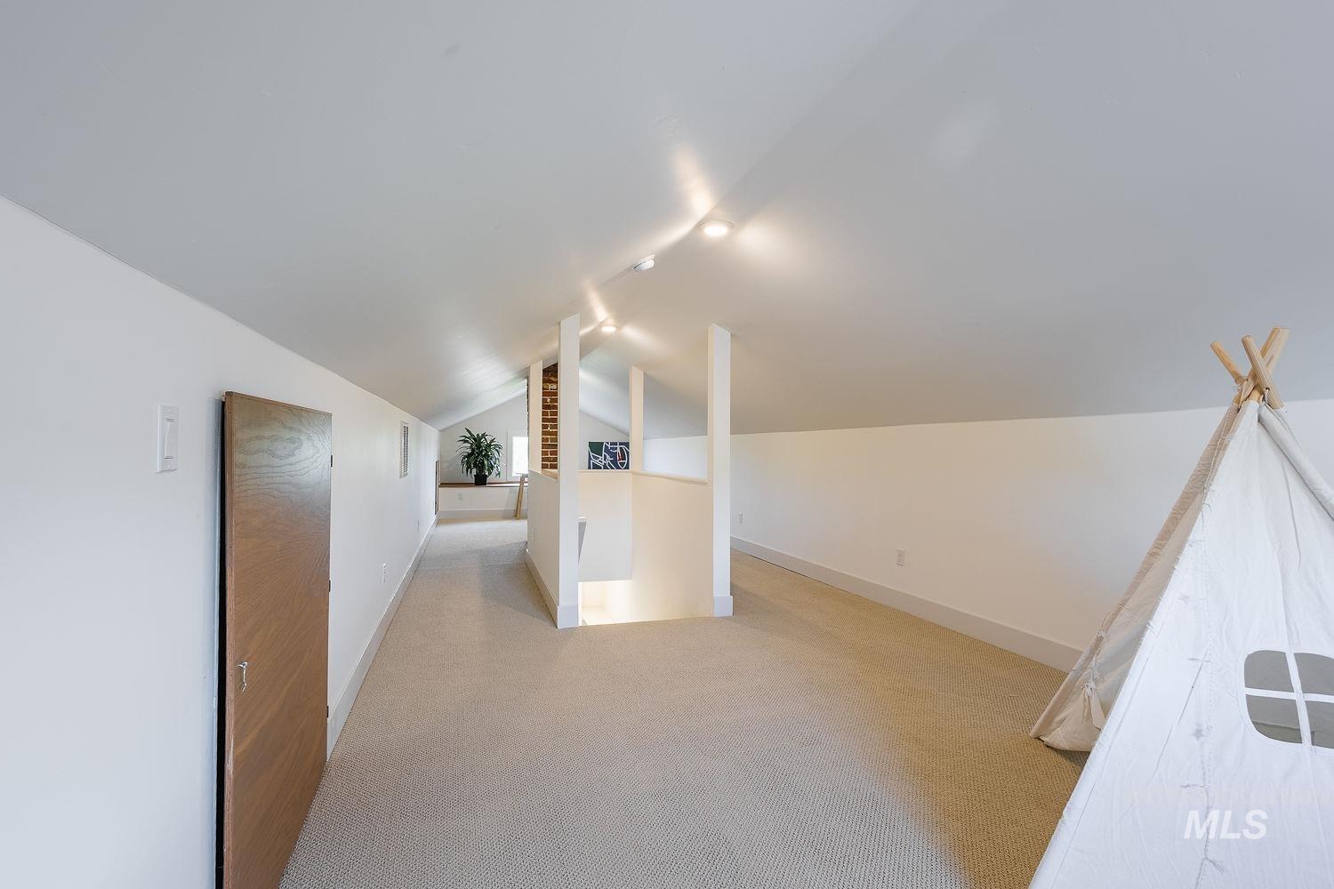 11171 Pump Rd, Nampa, Idaho 83686, 4 Bedrooms, 2.5 Bathrooms, Residential For Sale, Price $925,000, 98984055