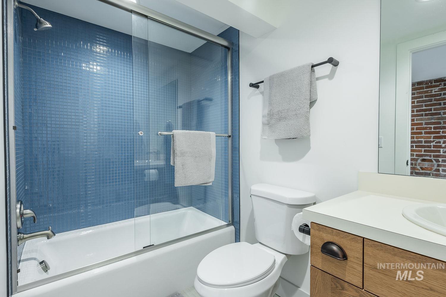 11171 Pump Rd, Nampa, Idaho 83686, 4 Bedrooms, 2.5 Bathrooms, Residential For Sale, Price $925,000, 98984055