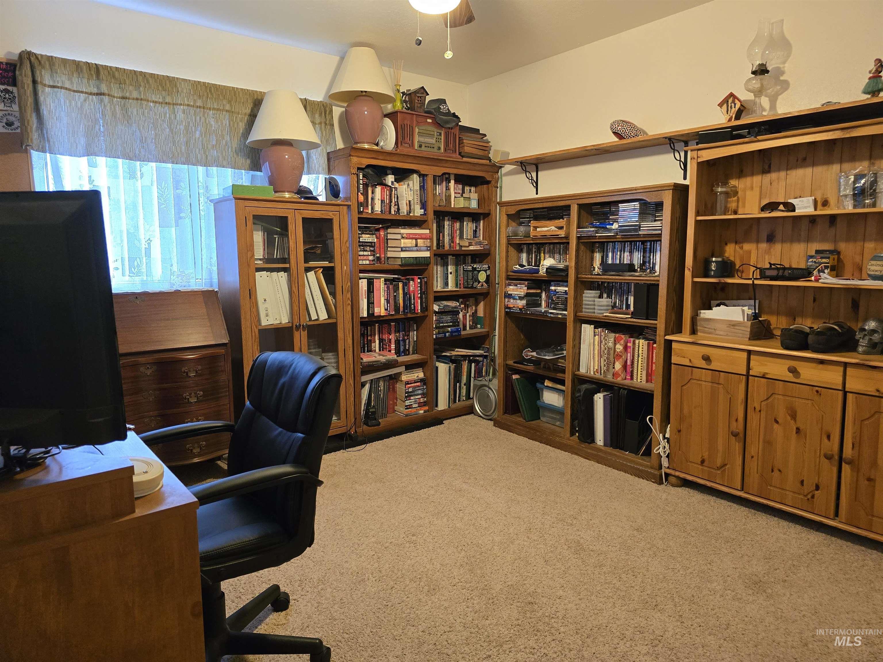 107 Birchwood Cir S, Kimberly, Idaho 83341-2131, 3 Bedrooms, 1 Bathroom, Residential For Sale, Price $270,000,MLS 98984057