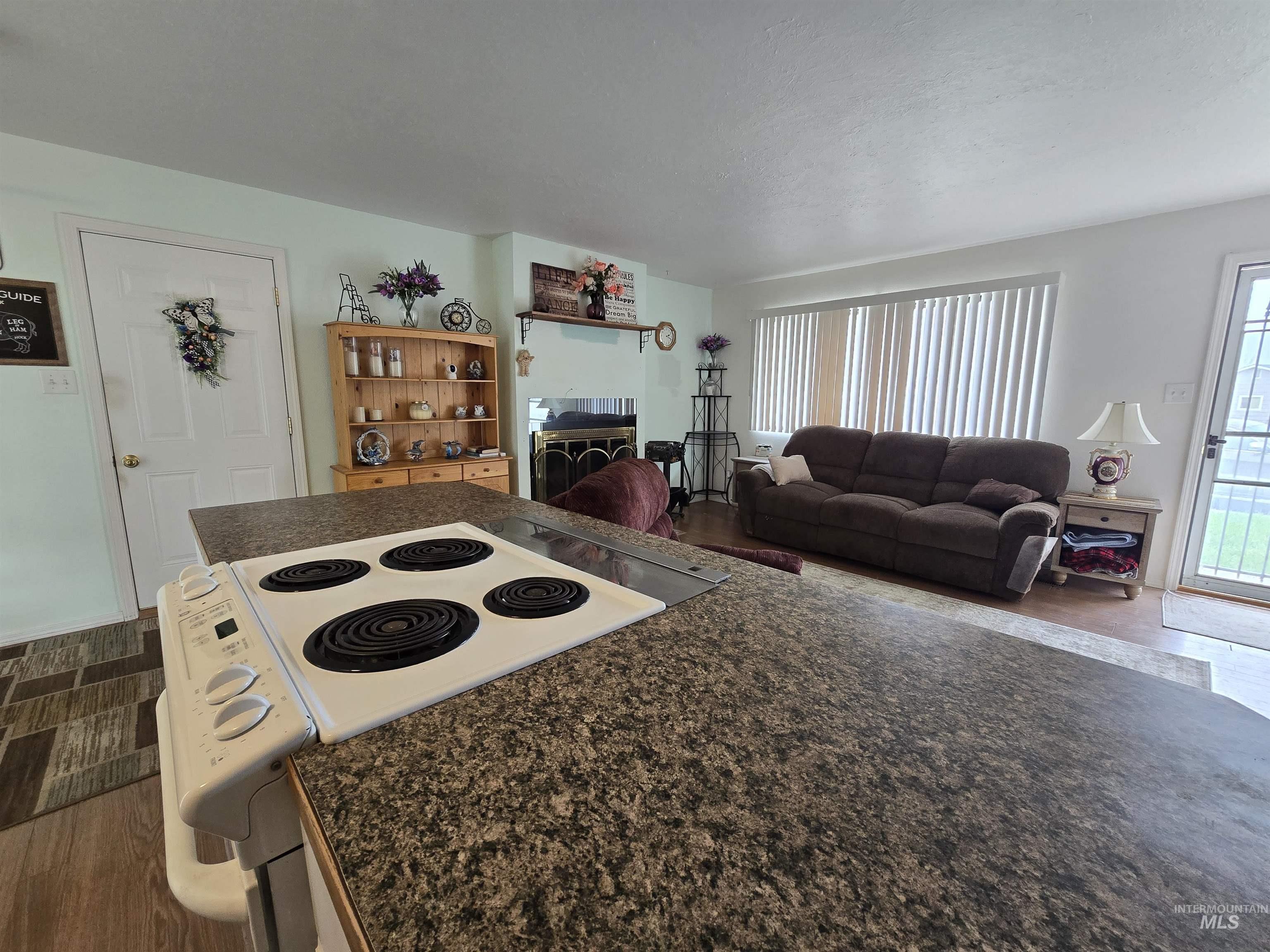 107 Birchwood Cir S, Kimberly, Idaho 83341-2131, 3 Bedrooms, 1 Bathroom, Residential For Sale, Price $270,000,MLS 98984057