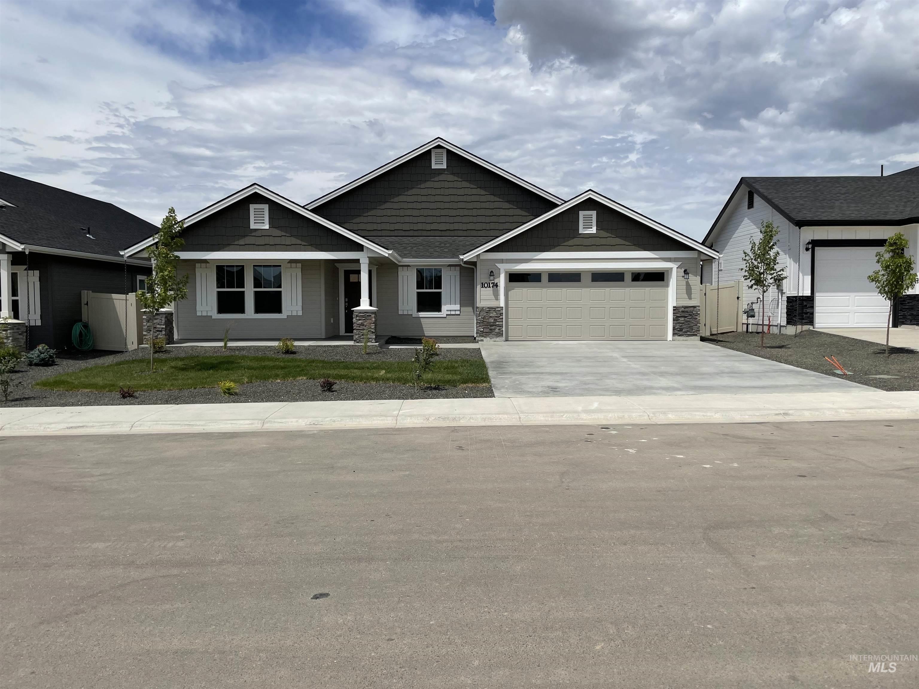7687 E Meriwether Dr, Nampa, Idaho 83687, 4 Bedrooms, 3 Bathrooms, Residential For Sale, Price $494,990, 98984061
