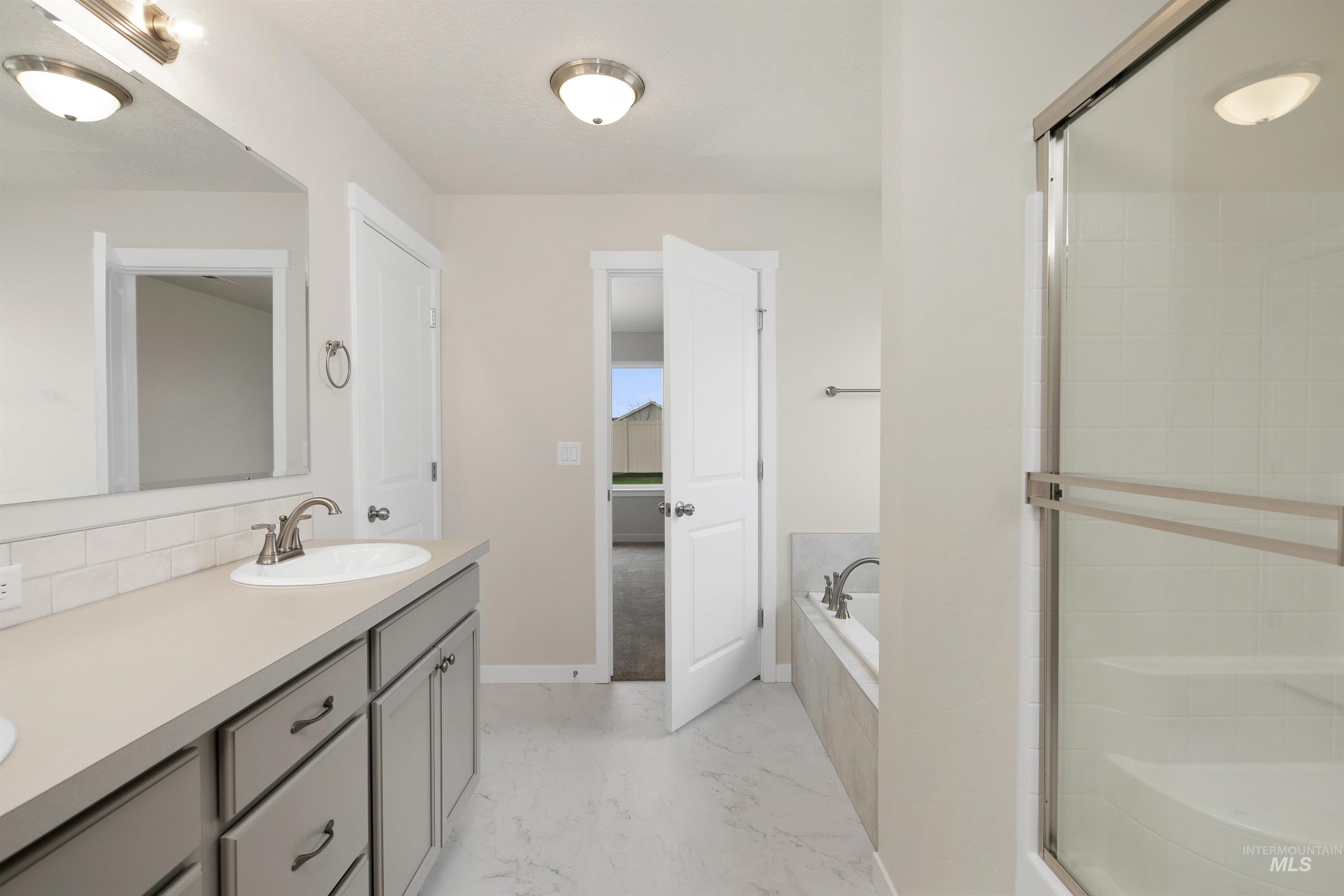 7687 E Meriwether Dr, Nampa, Idaho 83687, 4 Bedrooms, 3 Bathrooms, Residential For Sale, Price $494,990, 98984061