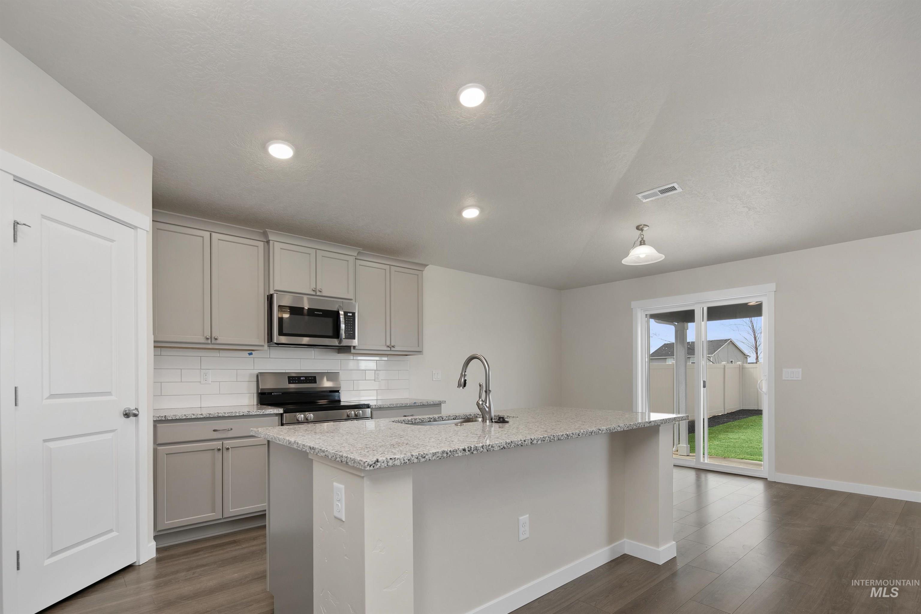 7687 E Meriwether Dr, Nampa, Idaho 83687, 4 Bedrooms, 3 Bathrooms, Residential For Sale, Price $494,990, 98984061
