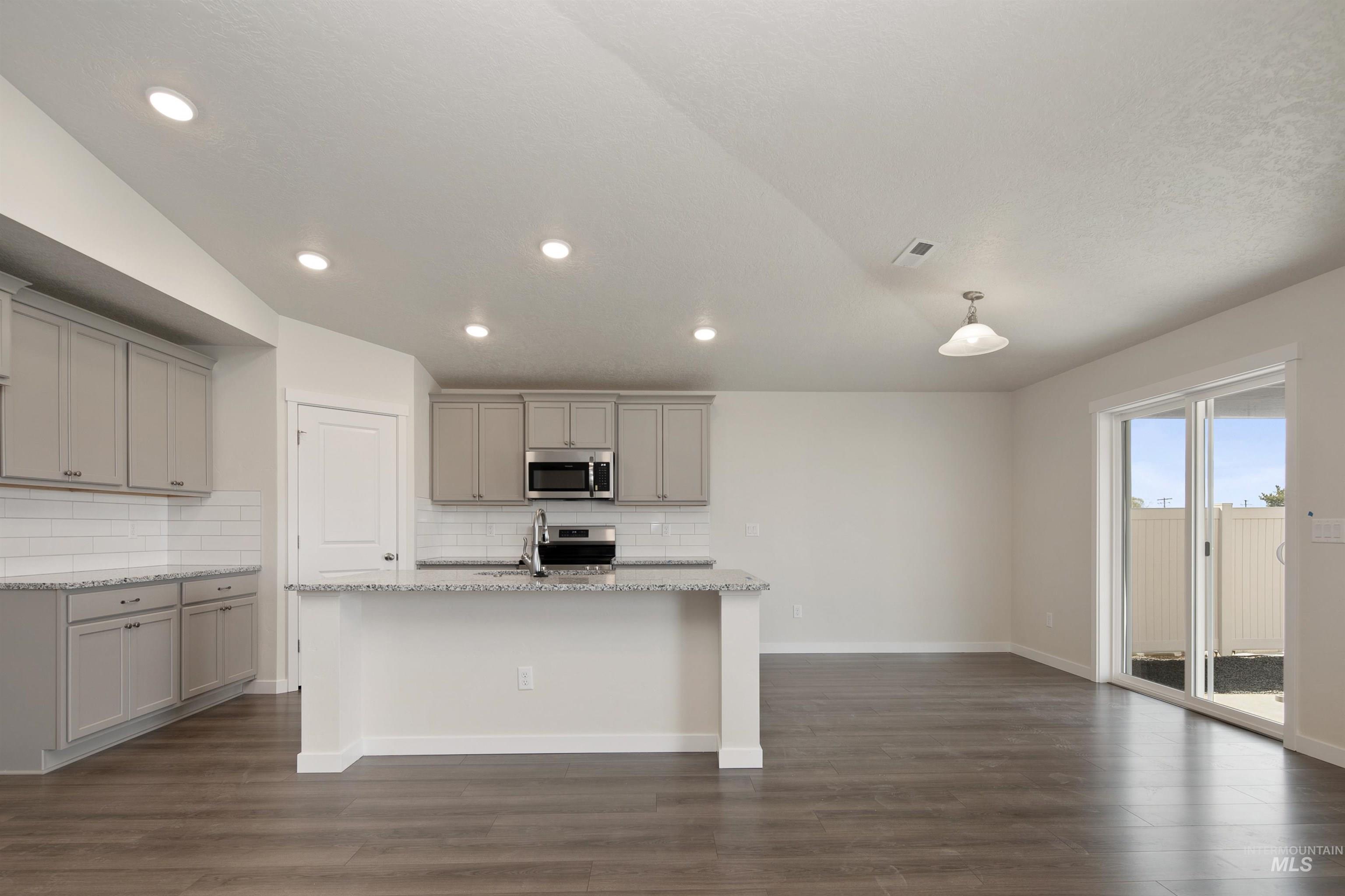 7687 E Meriwether Dr, Nampa, Idaho 83687, 4 Bedrooms, 3 Bathrooms, Residential For Sale, Price $494,990, 98984061