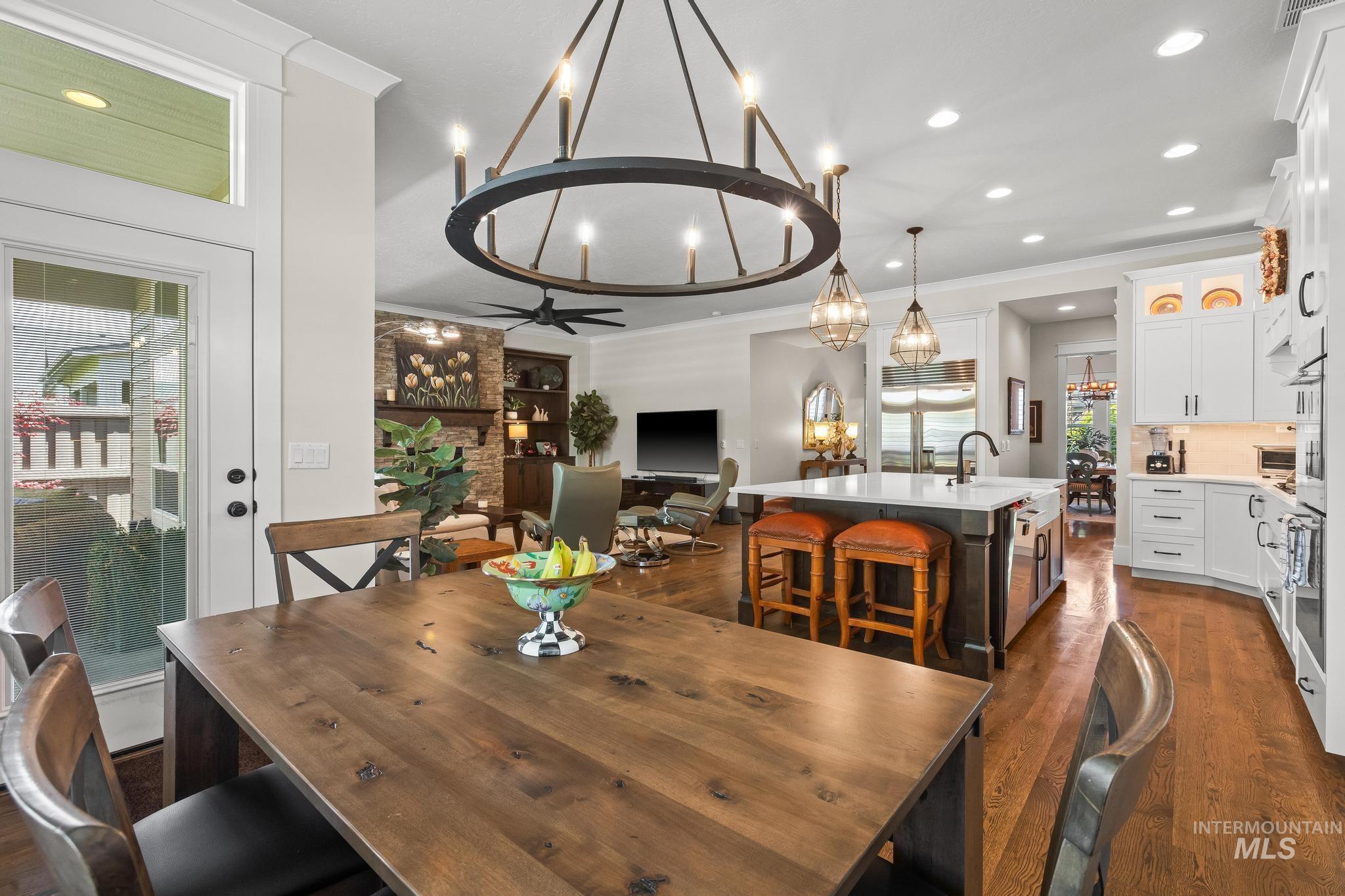 5292 W Piaffe St, Eagle, Idaho 83616, 4 Bedrooms, 3.5 Bathrooms, Residential For Sale, Price $1,200,000,MLS 98984063