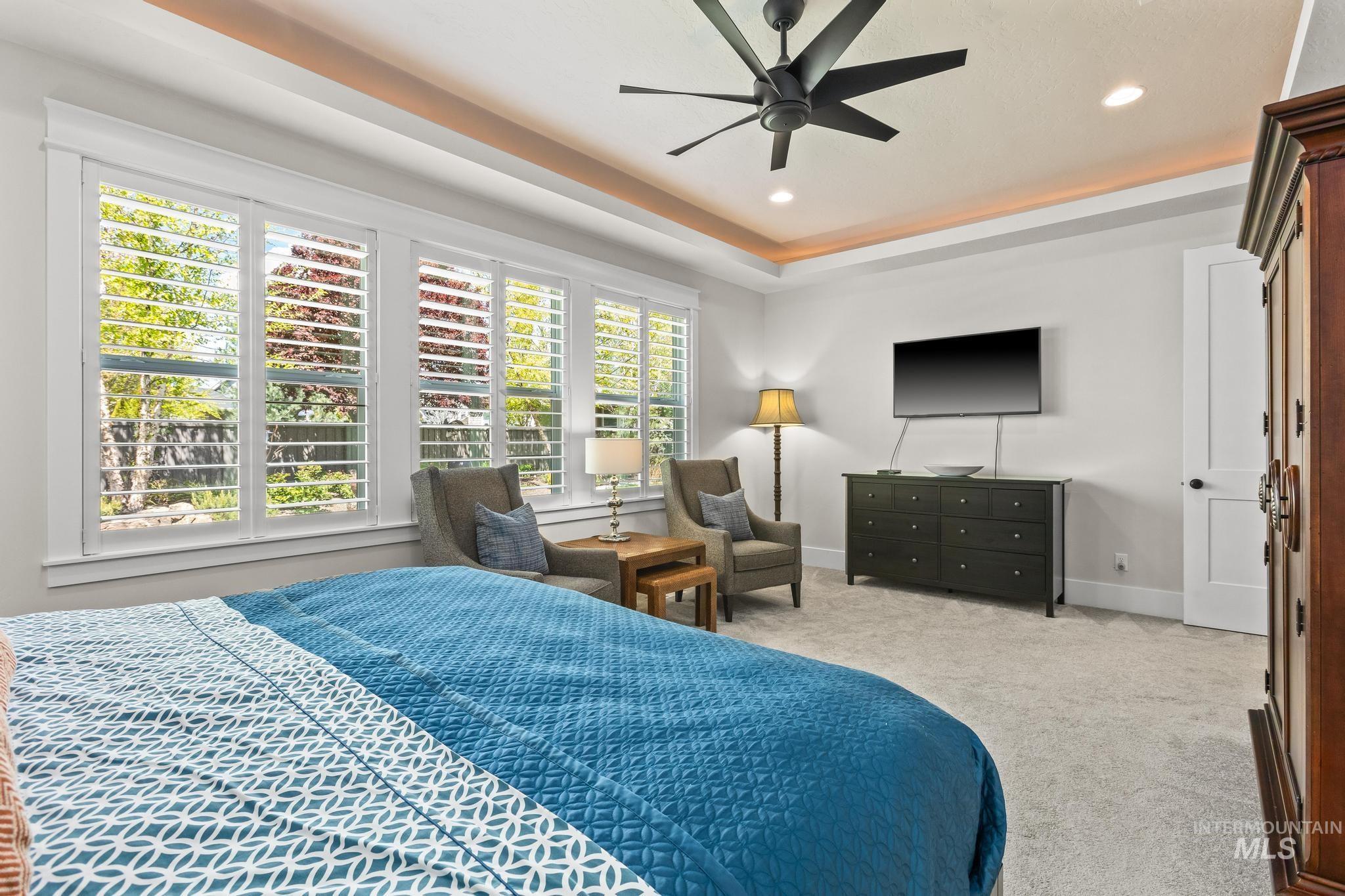 5292 W Piaffe St, Eagle, Idaho 83616, 4 Bedrooms, 3.5 Bathrooms, Residential For Sale, Price $1,200,000,MLS 98984063