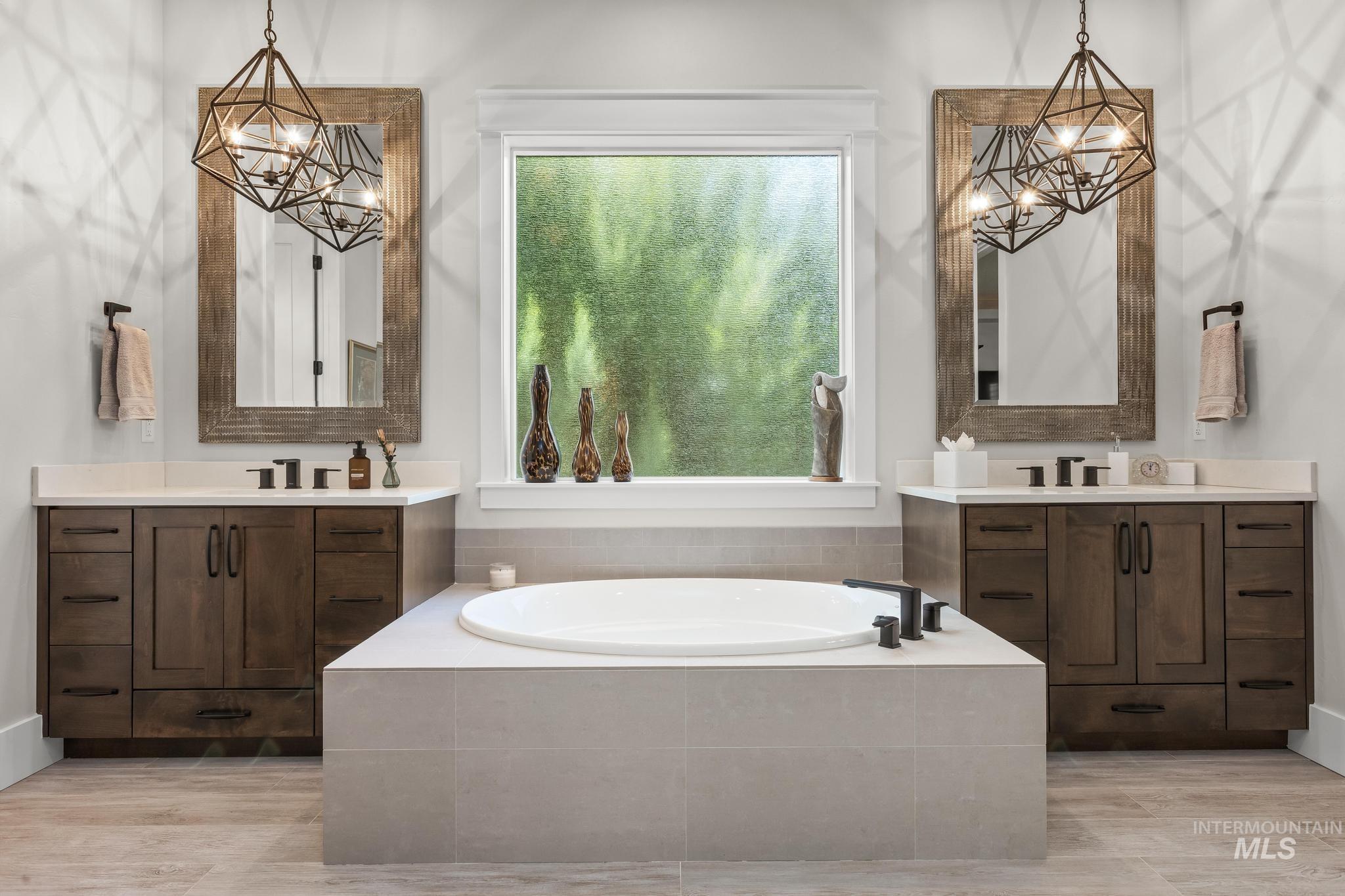 5292 W Piaffe St, Eagle, Idaho 83616, 4 Bedrooms, 3.5 Bathrooms, Residential For Sale, Price $1,200,000,MLS 98984063