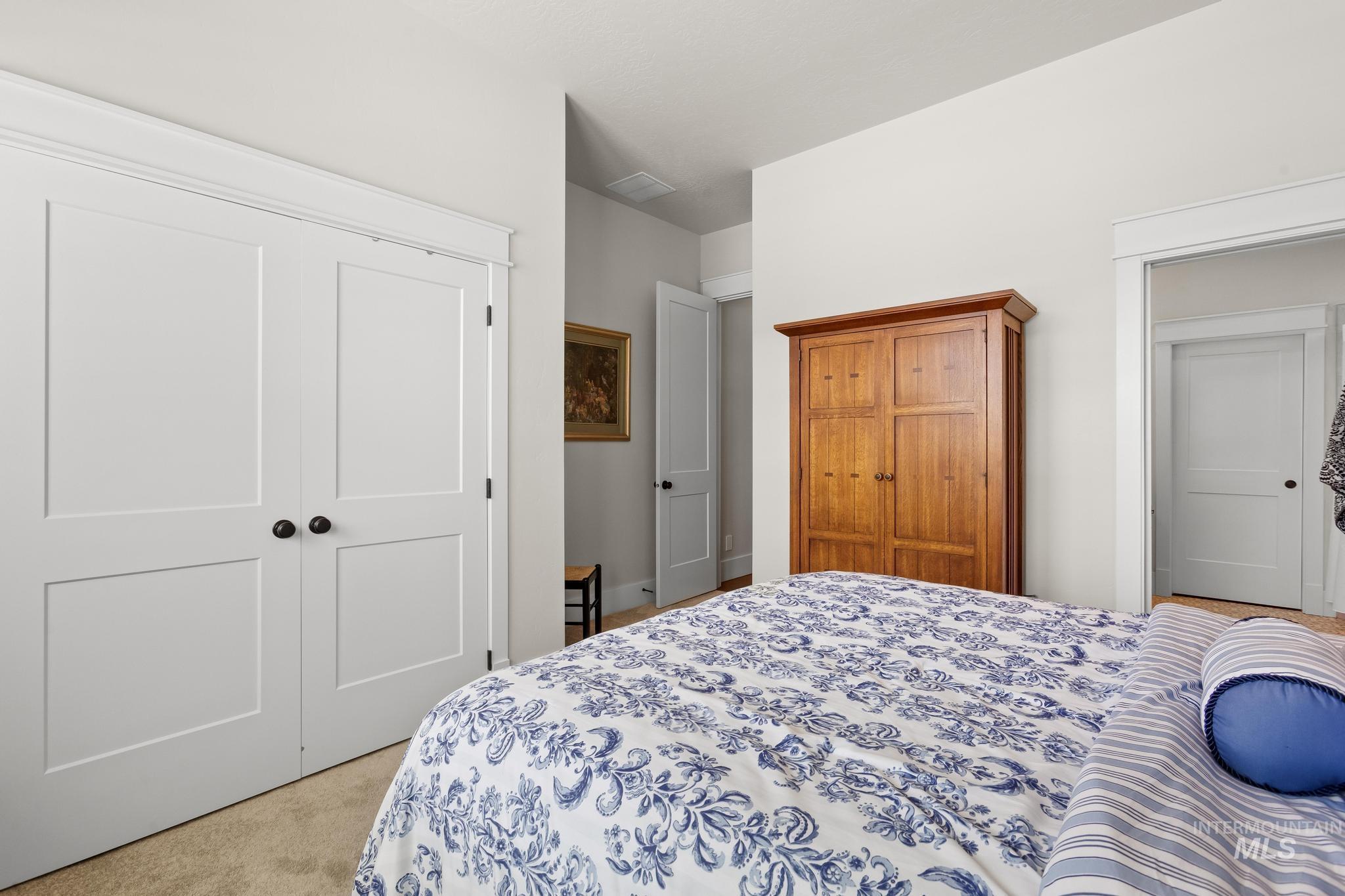 5292 W Piaffe St, Eagle, Idaho 83616, 4 Bedrooms, 3.5 Bathrooms, Residential For Sale, Price $1,200,000,MLS 98984063