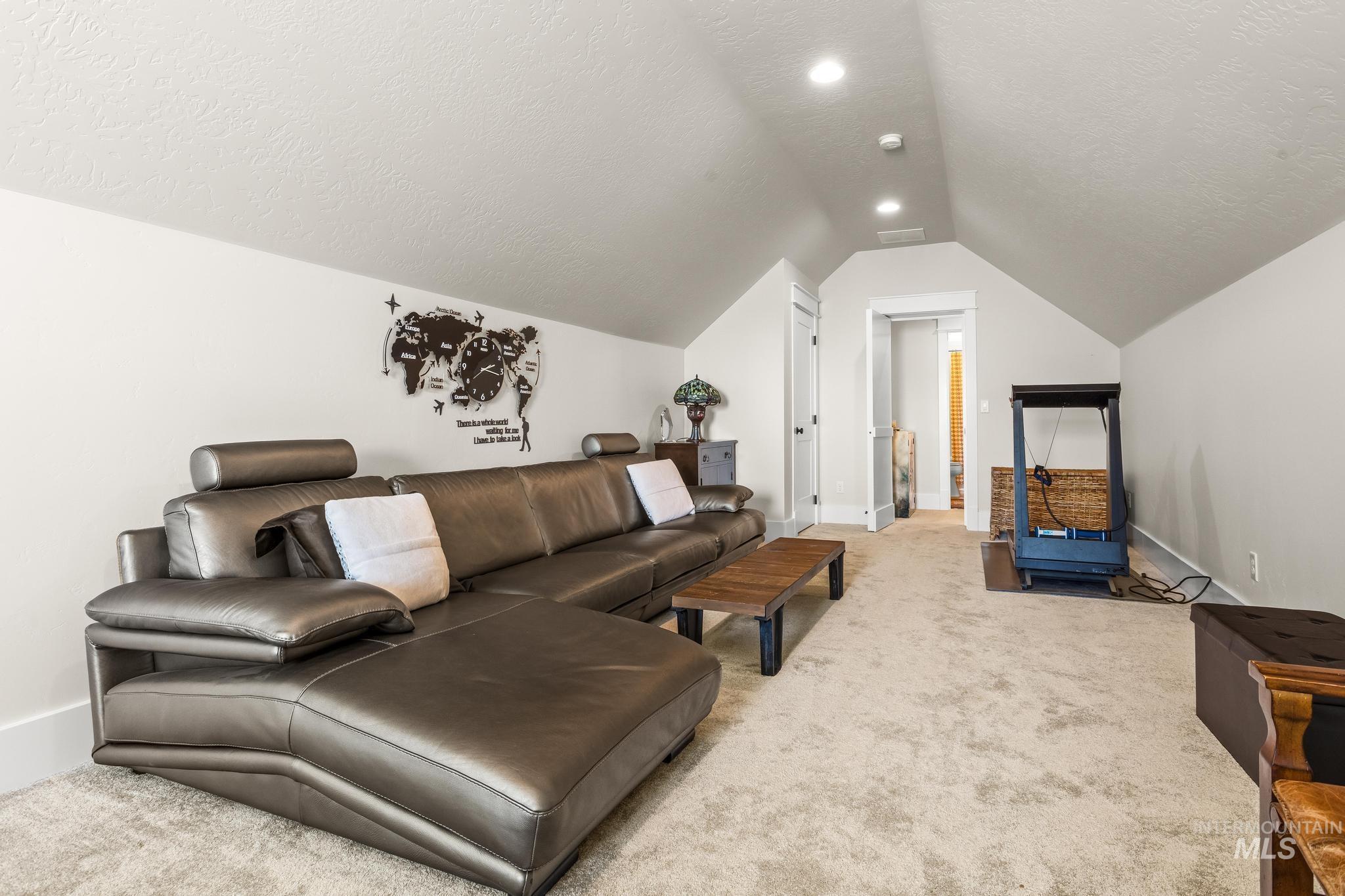 5292 W Piaffe St, Eagle, Idaho 83616, 4 Bedrooms, 3.5 Bathrooms, Residential For Sale, Price $1,200,000,MLS 98984063