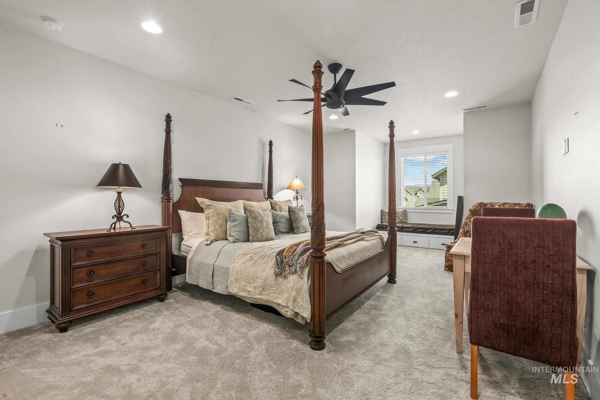 5292 W Piaffe St, Eagle, Idaho 83616, 4 Bedrooms, 3.5 Bathrooms, Residential For Sale, Price $1,200,000,MLS 98984063