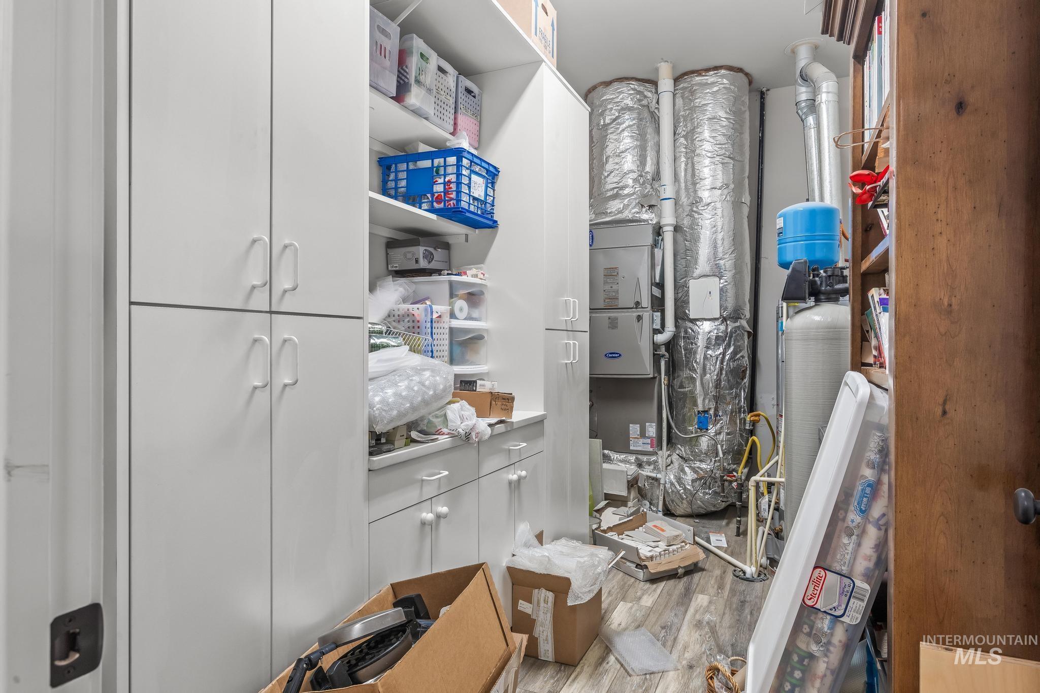 5292 W Piaffe St, Eagle, Idaho 83616, 4 Bedrooms, 3.5 Bathrooms, Residential For Sale, Price $1,200,000,MLS 98984063