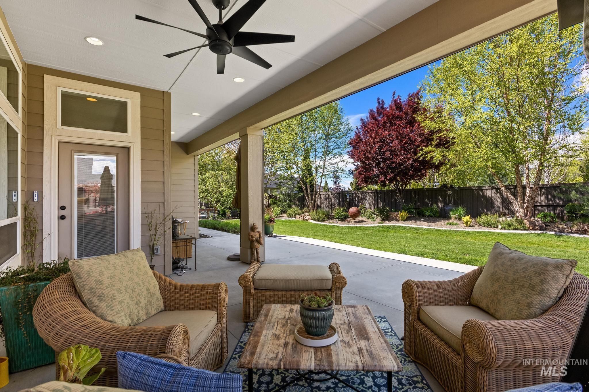 5292 W Piaffe St, Eagle, Idaho 83616, 4 Bedrooms, 3.5 Bathrooms, Residential For Sale, Price $1,200,000,MLS 98984063