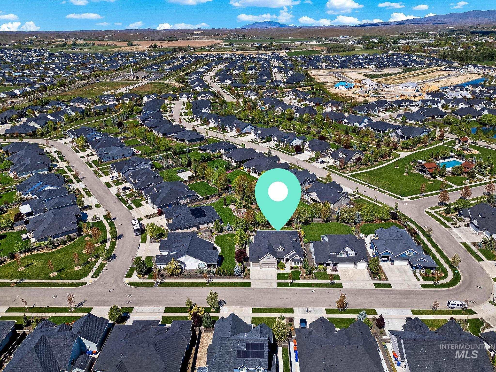 5292 W Piaffe St, Eagle, Idaho 83616, 4 Bedrooms, 3.5 Bathrooms, Residential For Sale, Price $1,200,000,MLS 98984063