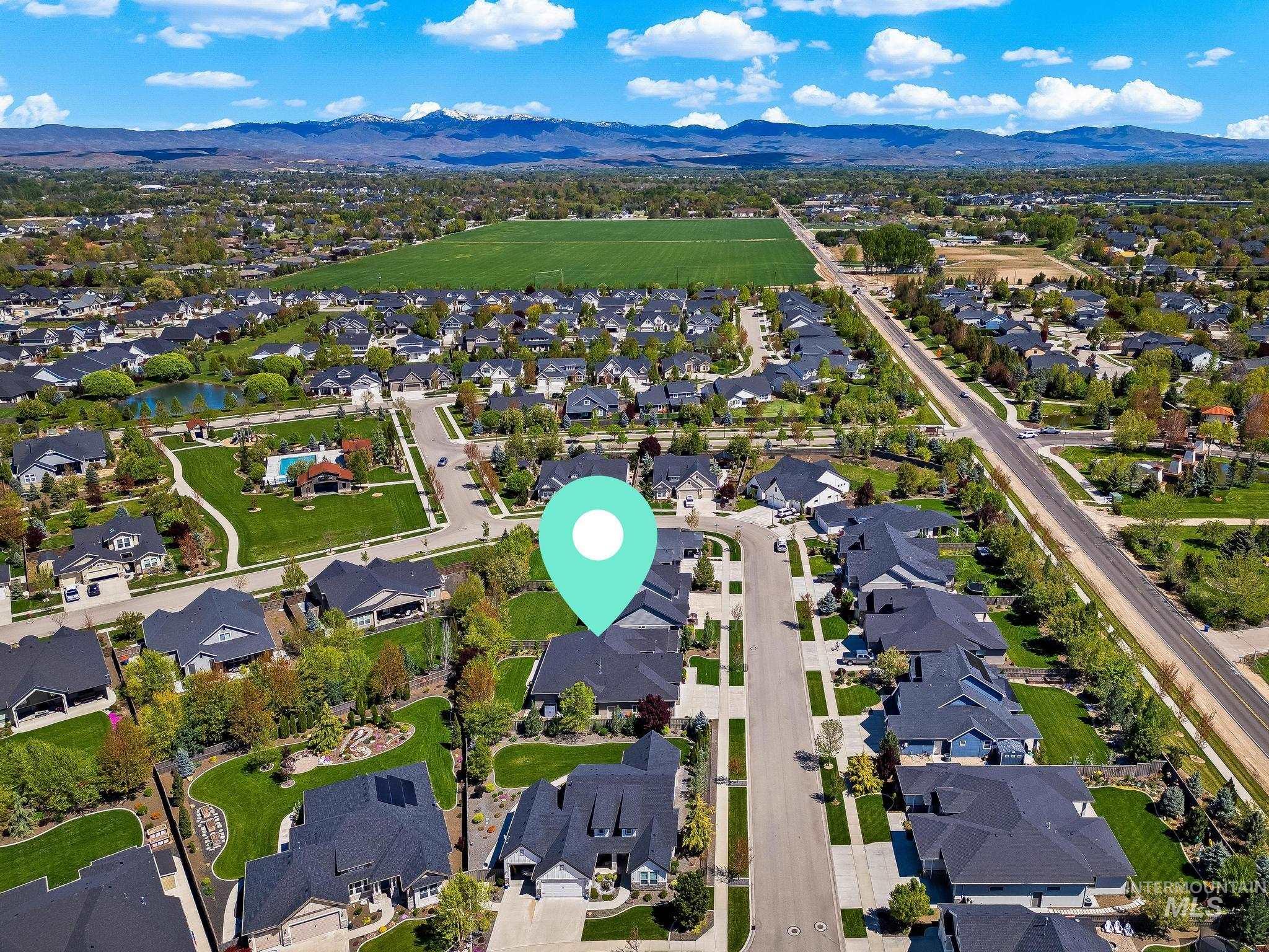 5292 W Piaffe St, Eagle, Idaho 83616, 4 Bedrooms, 3.5 Bathrooms, Residential For Sale, Price $1,200,000,MLS 98984063