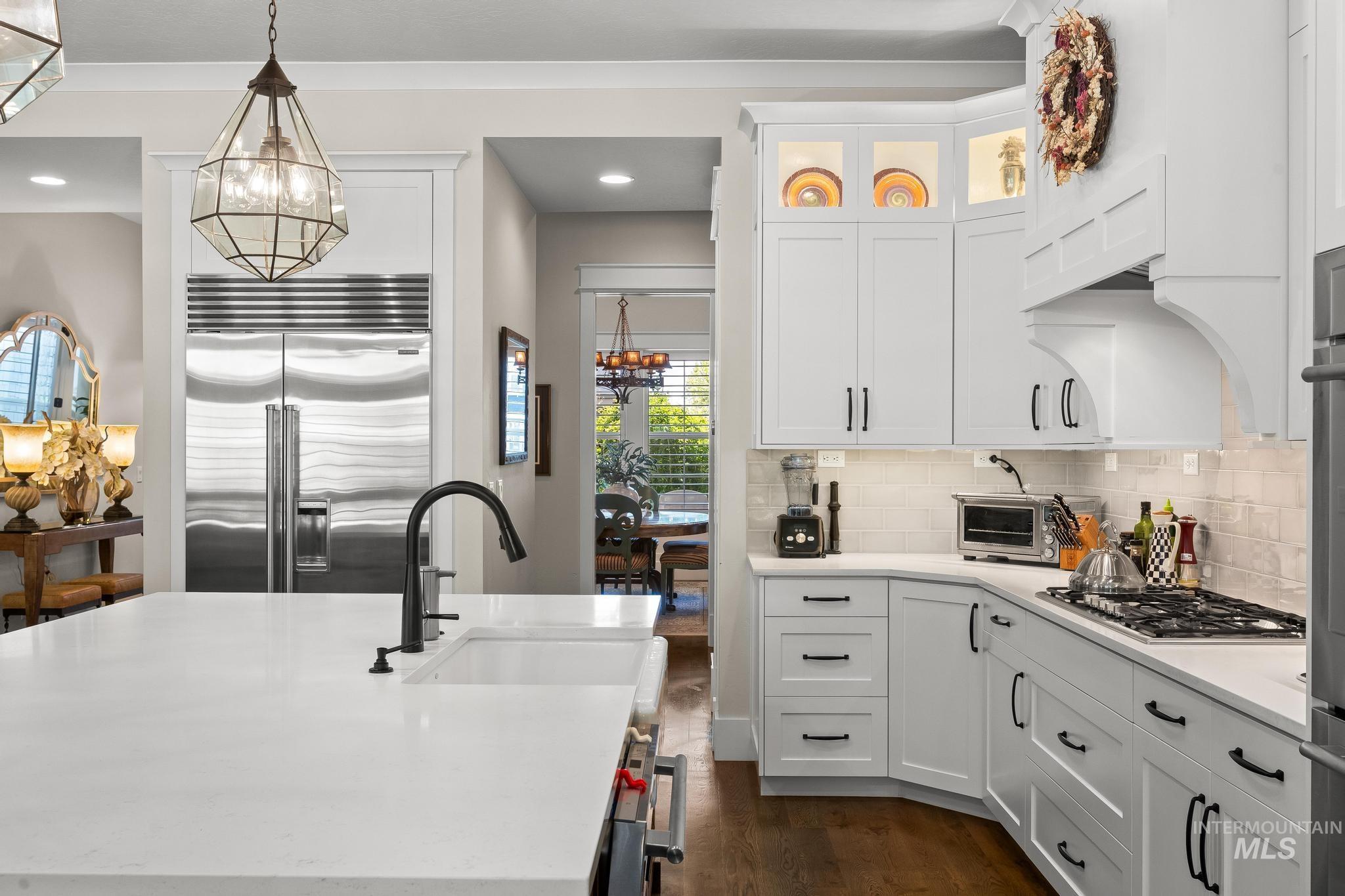 5292 W Piaffe St, Eagle, Idaho 83616, 4 Bedrooms, 3.5 Bathrooms, Residential For Sale, Price $1,200,000,MLS 98984063