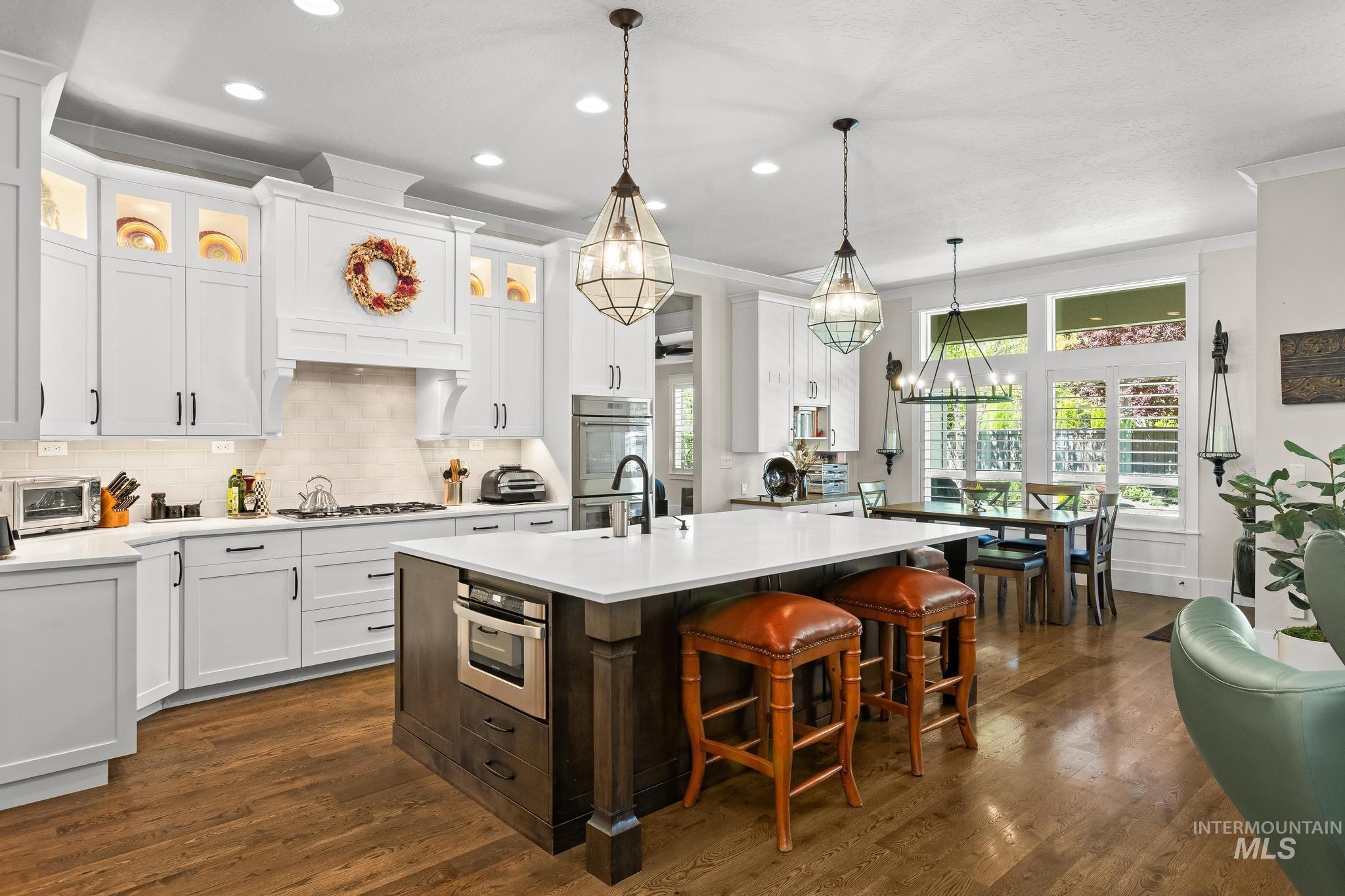 5292 W Piaffe St, Eagle, Idaho 83616, 4 Bedrooms, 3.5 Bathrooms, Residential For Sale, Price $1,200,000,MLS 98984063