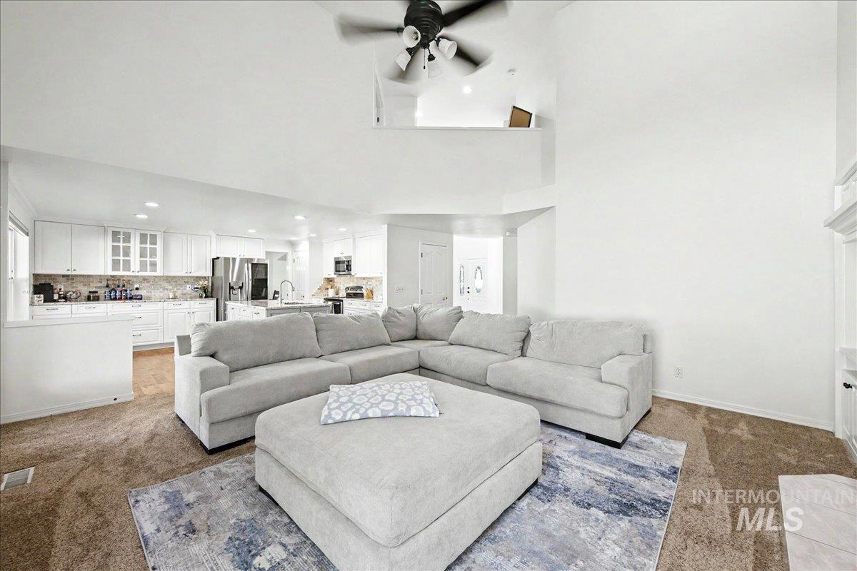 5086 N Maidstone Way, Boise, Idaho 83713, 4 Bedrooms, 3 Bathrooms, Residential For Sale, Price $689,900, 98984070