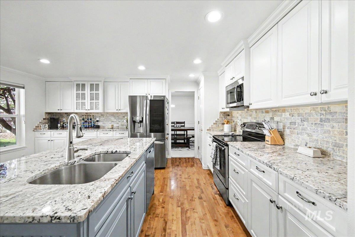 5086 N Maidstone Way, Boise, Idaho 83713, 4 Bedrooms, 3 Bathrooms, Residential For Sale, Price $689,900, 98984070