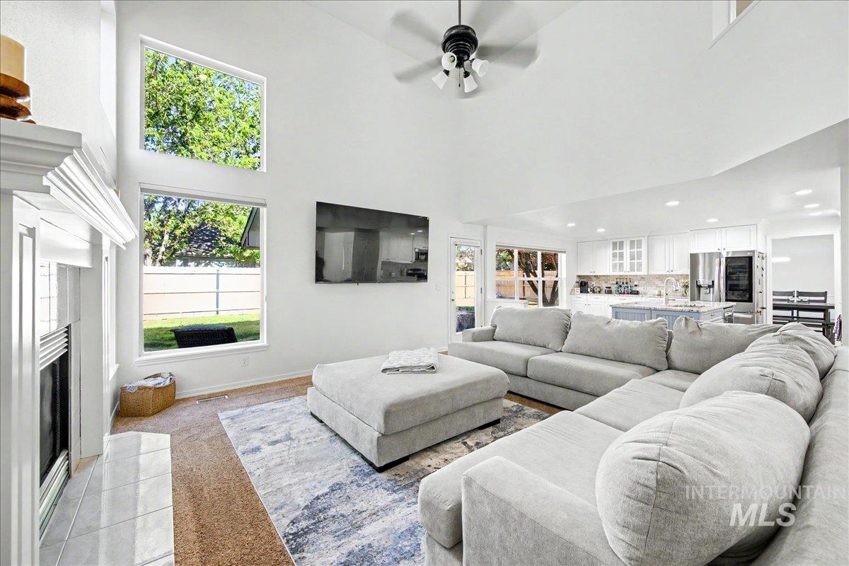 5086 N Maidstone Way, Boise, Idaho 83713, 4 Bedrooms, 3 Bathrooms, Residential For Sale, Price $689,900, 98984070