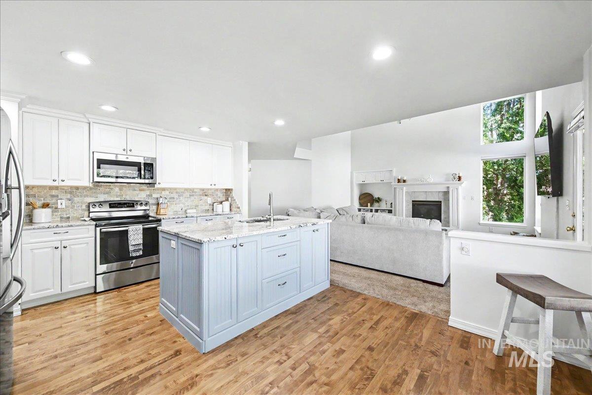 5086 N Maidstone Way, Boise, Idaho 83713, 4 Bedrooms, 3 Bathrooms, Residential For Sale, Price $689,900, 98984070