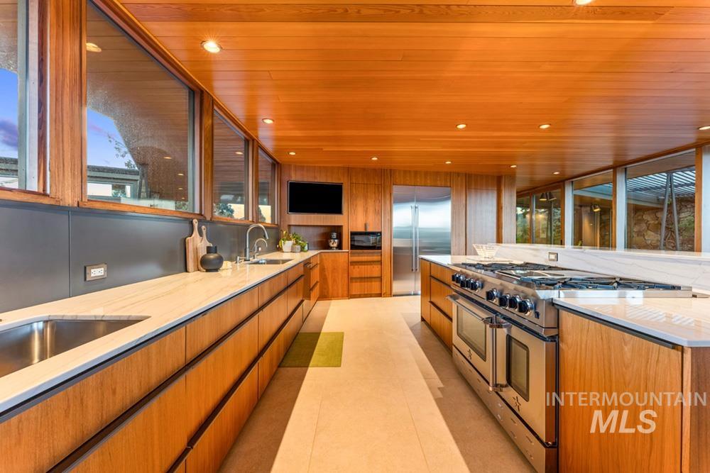 1513 N Claremont Dr, Boise, Idaho 83702, 5 Bedrooms, 3.5 Bathrooms, Residential For Sale, Price $5,300,000,MLS 98984071