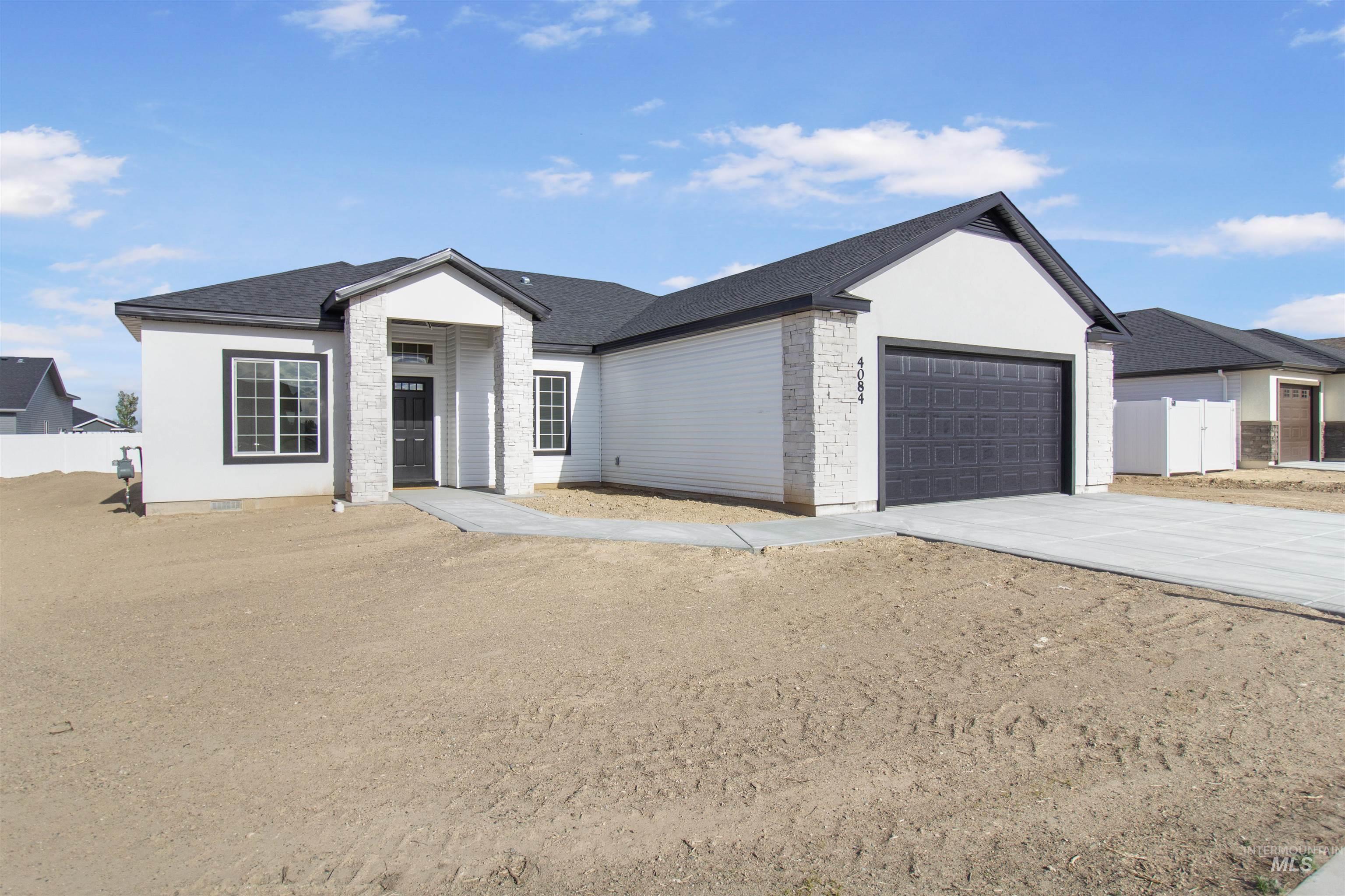 4084 Williams, Buhl, Idaho 83316, 4 Bedrooms, 2 Bathrooms, Residential For Sale, Price $394,900, 98984073