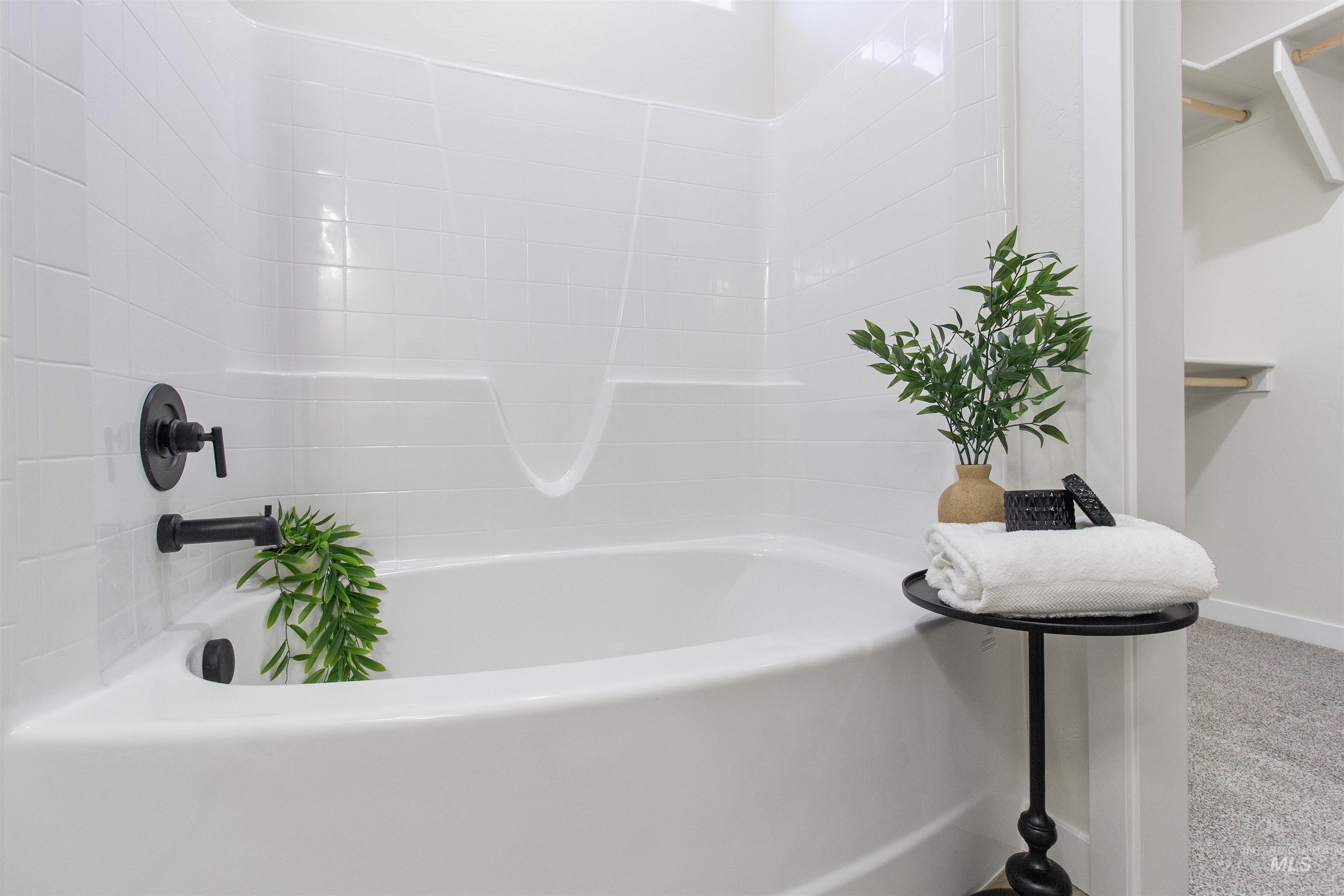 4084 Williams, Buhl, Idaho 83316, 4 Bedrooms, 2 Bathrooms, Residential For Sale, Price $394,900, 98984073