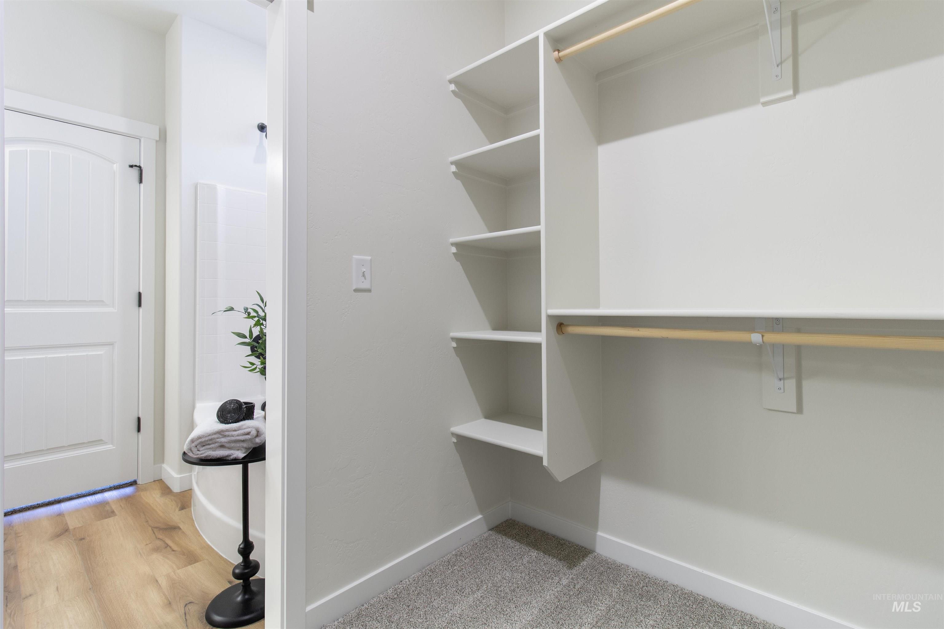 4084 Williams, Buhl, Idaho 83316, 4 Bedrooms, 2 Bathrooms, Residential For Sale, Price $394,900, 98984073