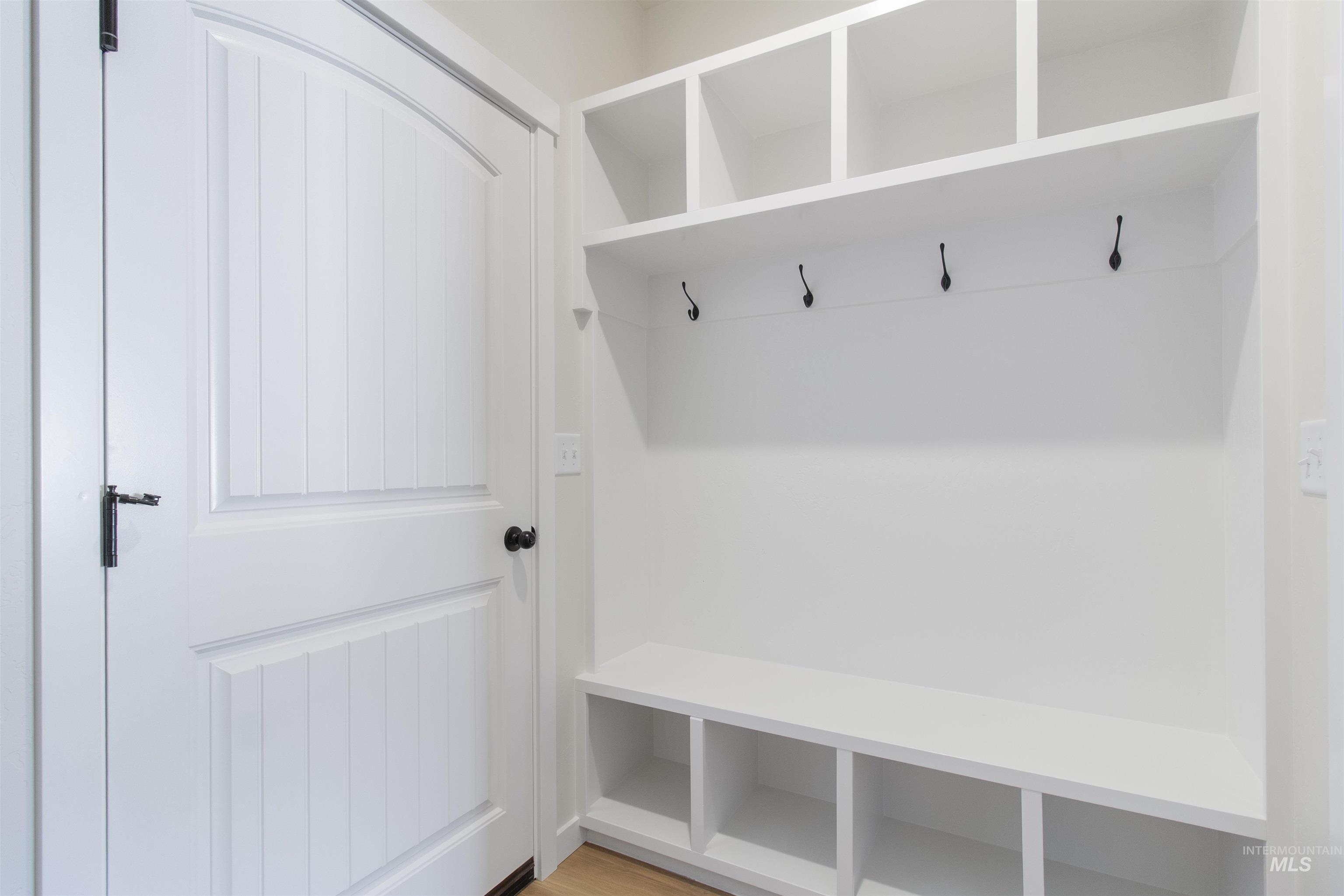 4084 Williams, Buhl, Idaho 83316, 4 Bedrooms, 2 Bathrooms, Residential For Sale, Price $394,900, 98984073