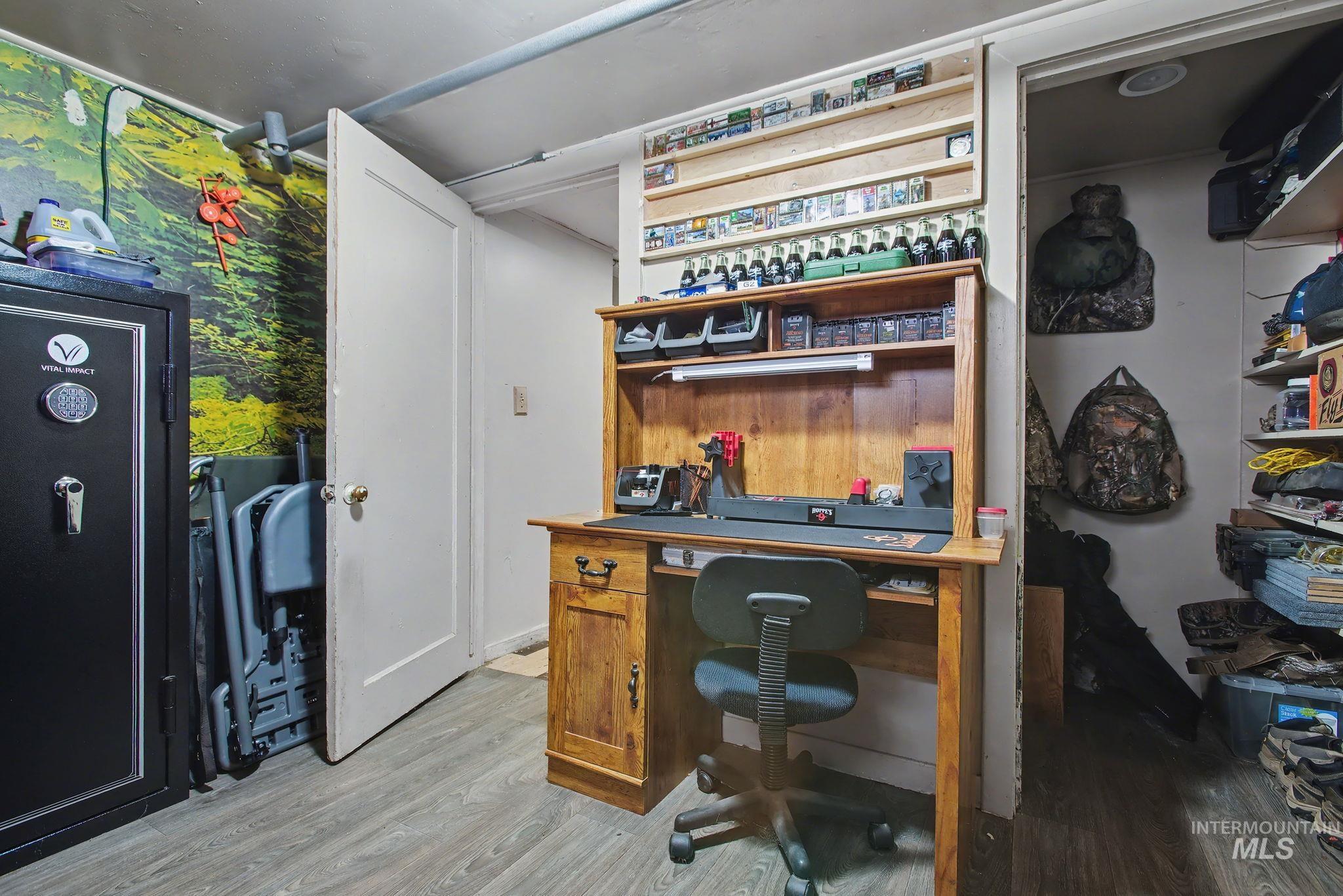 1527 11th Avenue, Lewiston, Idaho 83501, 3 Bedrooms, 1 Bathroom, Residential For Sale, Price $275,000, 98984076