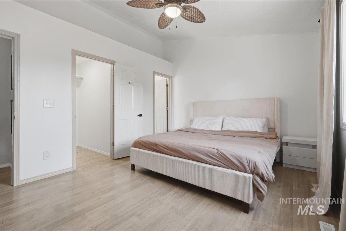 2714 Morning Mist Ln, Caldwell, Idaho 83605-7045, 3 Bedrooms, 2 Bathrooms, Residential For Sale, Price $324,900, 98984077