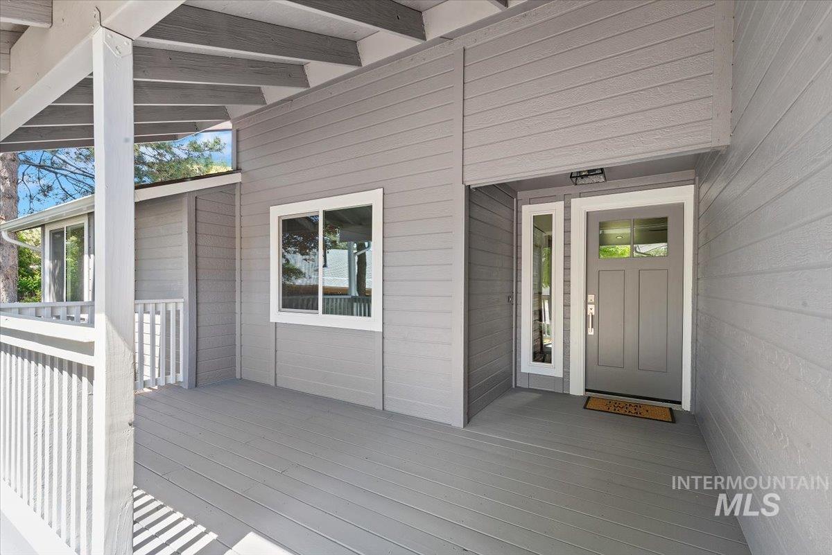 7202 W Mojave Dr, Boise, Idaho 83709, 3 Bedrooms, 2 Bathrooms, Residential For Sale, Price $563,800, 98984079