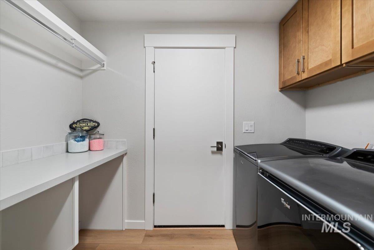 7202 W Mojave Dr, Boise, Idaho 83709, 3 Bedrooms, 2 Bathrooms, Residential For Sale, Price $563,800, 98984079