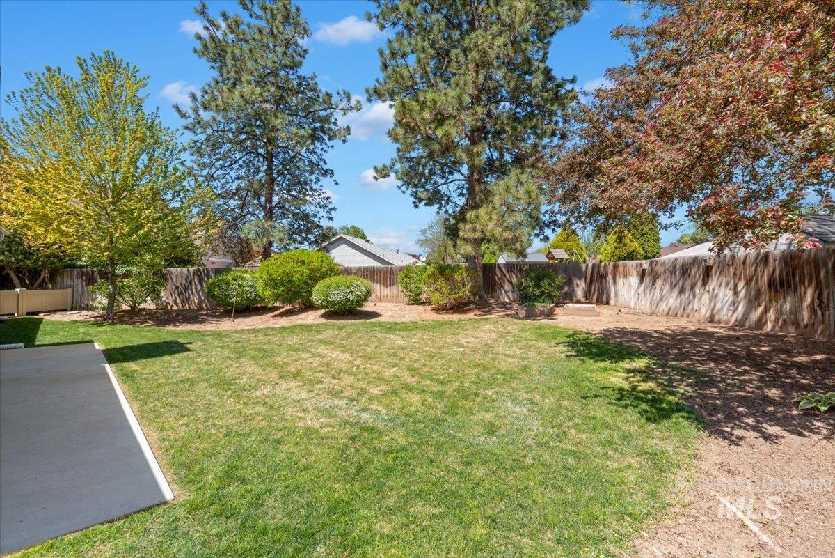 7202 W Mojave Dr, Boise, Idaho 83709, 3 Bedrooms, 2 Bathrooms, Residential For Sale, Price $563,800, 98984079