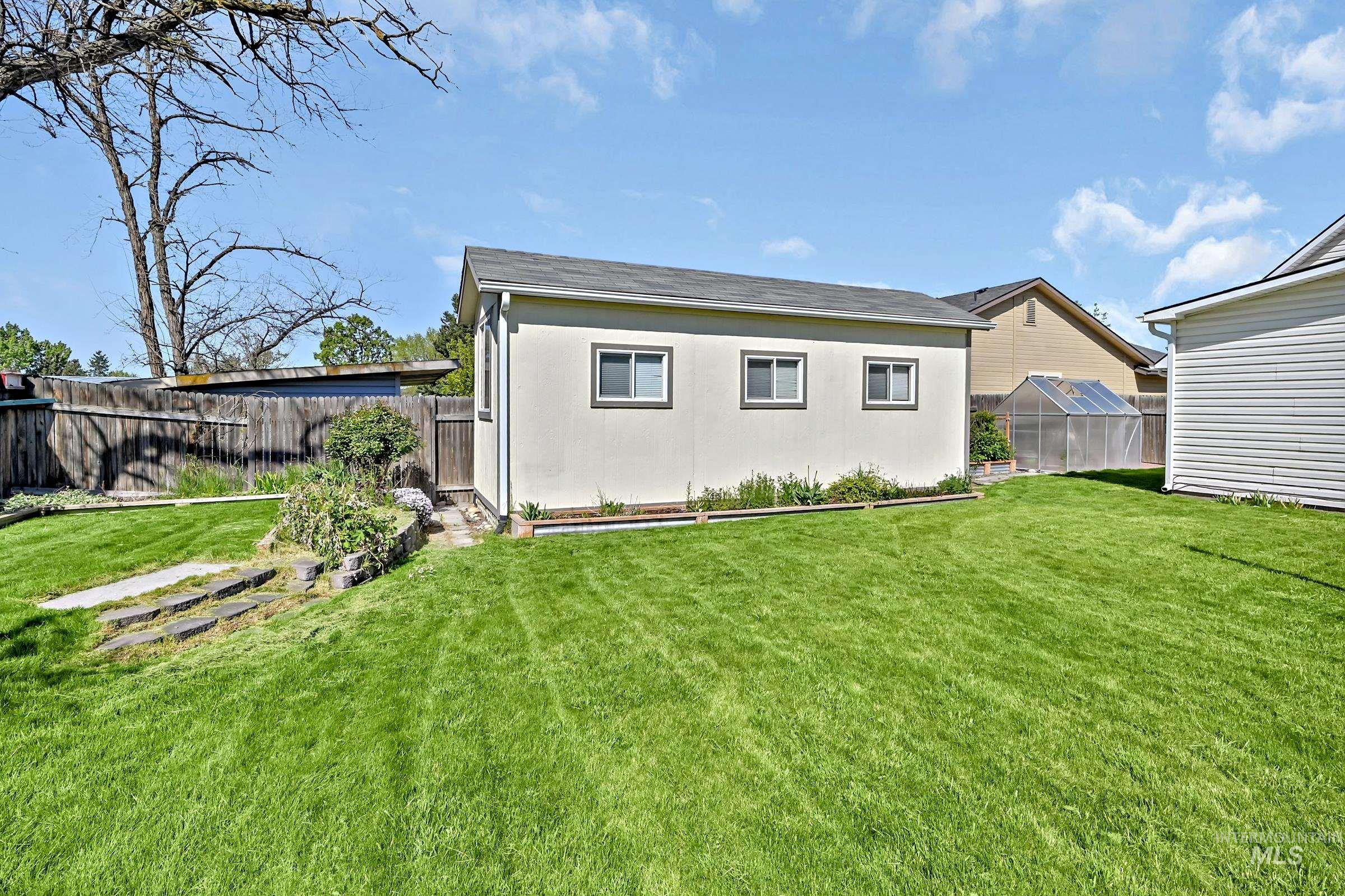 11237 W W Abram, Boise, Idaho 83713, 6 Bedrooms, 3.5 Bathrooms, Residential For Sale, Price $530,000, 98984080