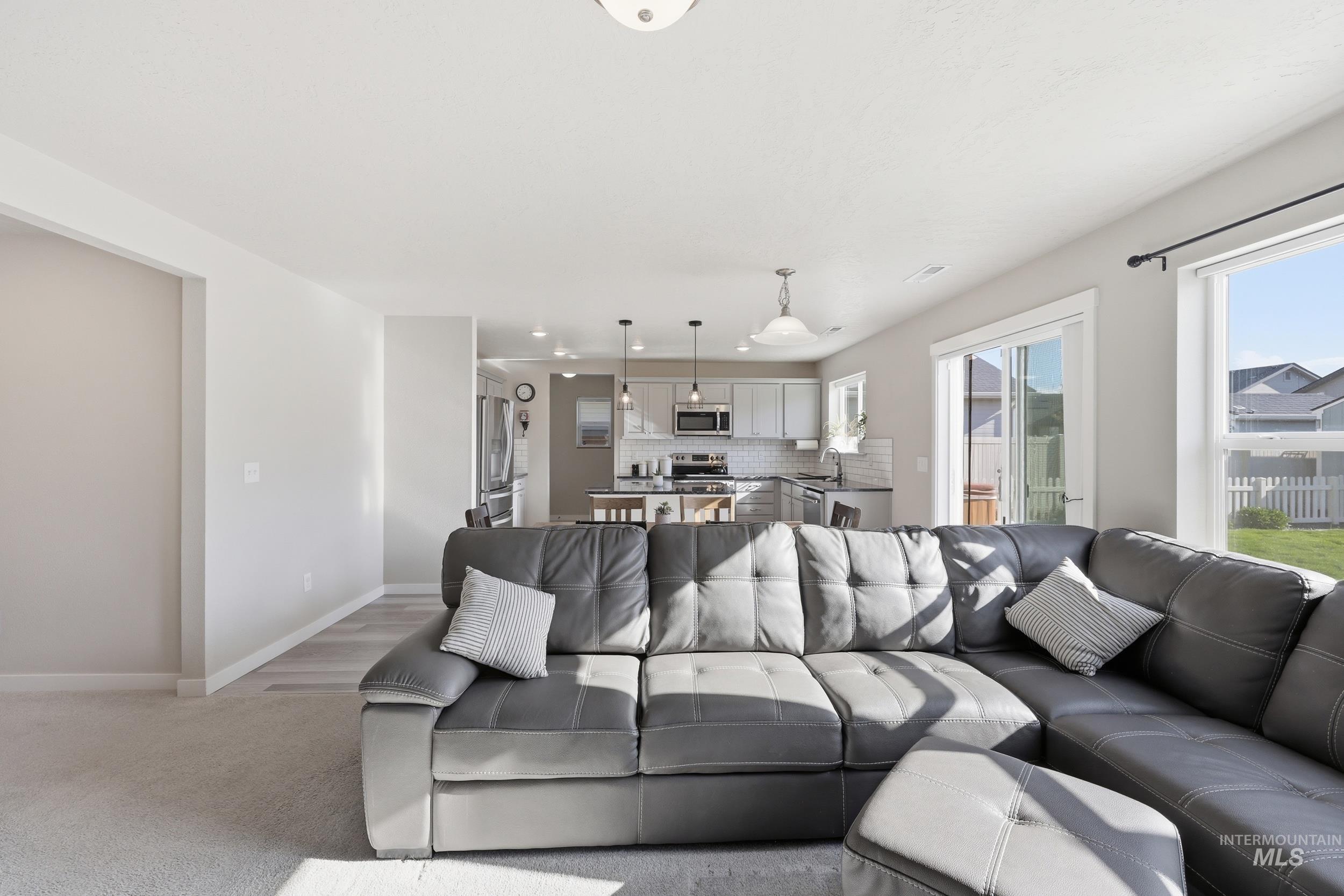 17836 Sunset Ridge Ave, Nampa, Idaho 83687, 3 Bedrooms, 2.5 Bathrooms, Residential For Sale, Price $422,500, 98984081