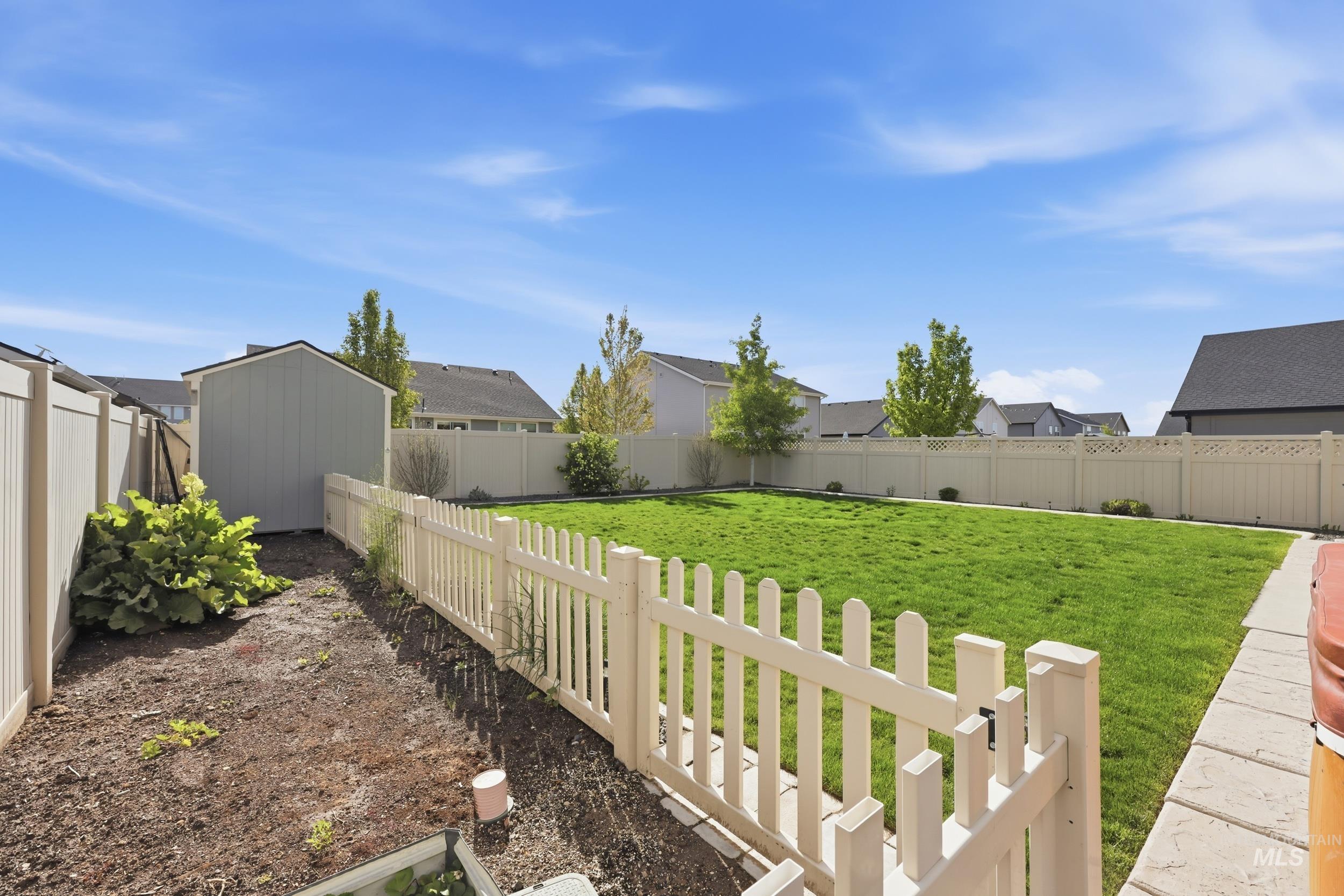 17836 Sunset Ridge Ave, Nampa, Idaho 83687, 3 Bedrooms, 2.5 Bathrooms, Residential For Sale, Price $422,500, 98984081