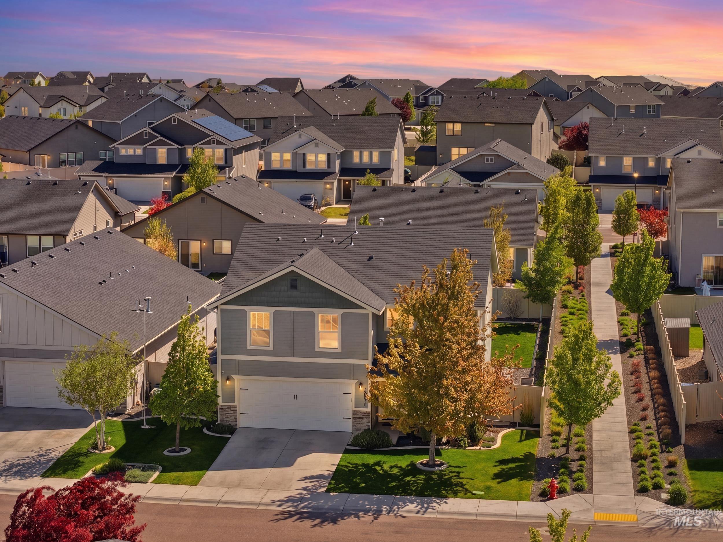 17836 Sunset Ridge Ave, Nampa, Idaho 83687, 3 Bedrooms, 2.5 Bathrooms, Residential For Sale, Price $422,500, 98984081