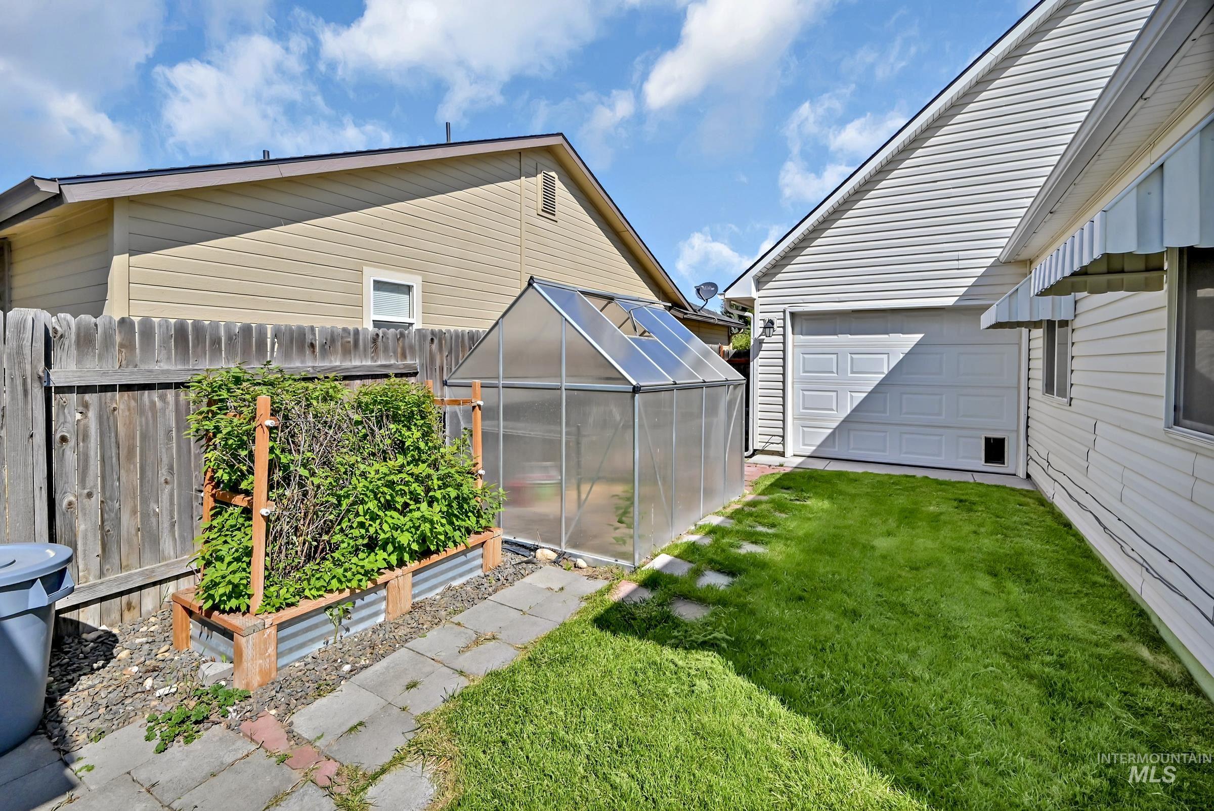 11237 W Abram, Boise, Idaho 83713, 1 Bedroom, Residential Income For Sale, Price $530,000,MLS 98984082