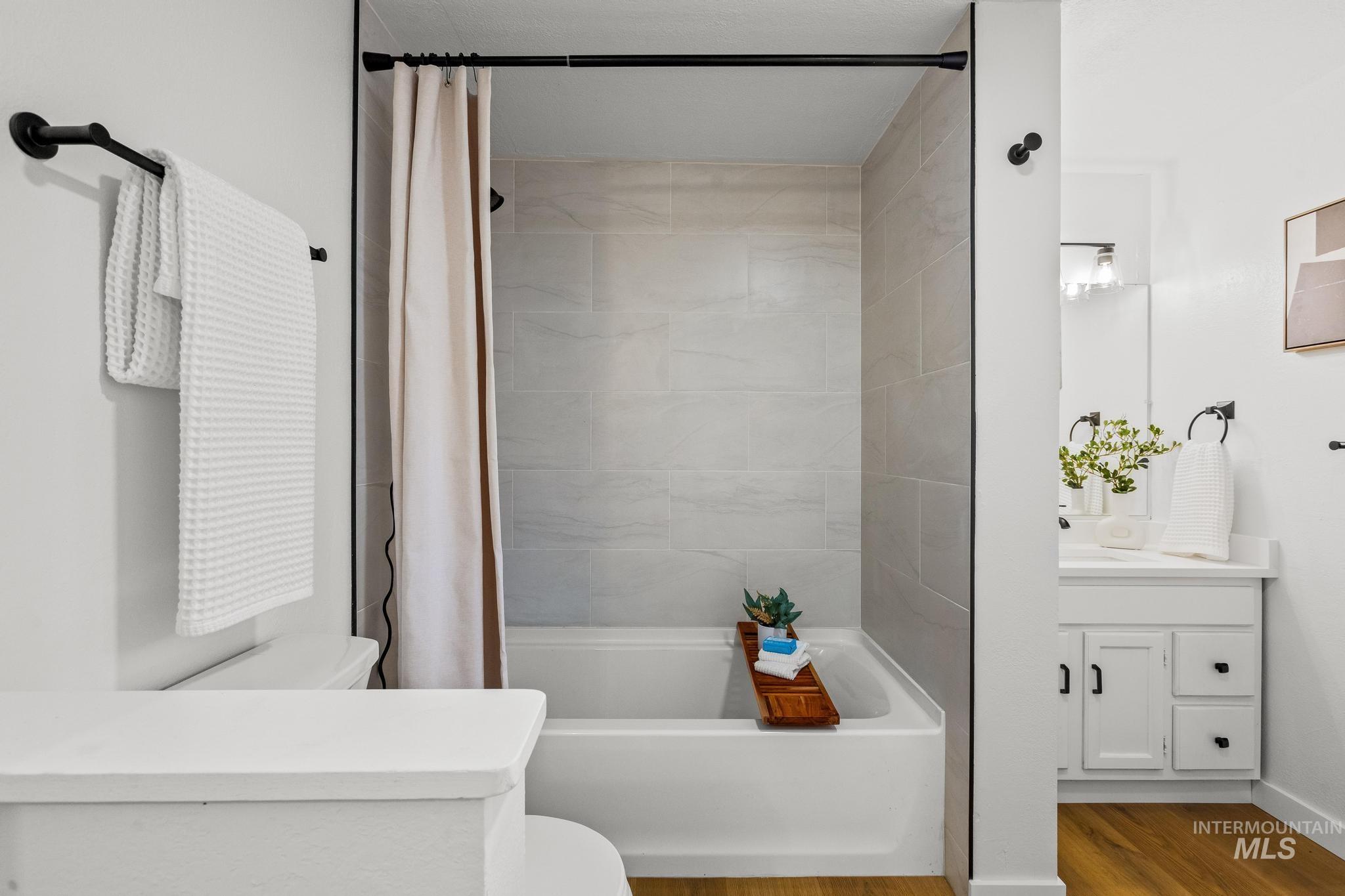 1608 N 19th Street, Boise, Idaho 83704-8370, 1 Bedroom, 1 Bathroom, Residential For Sale, Price $499,800, 98984083