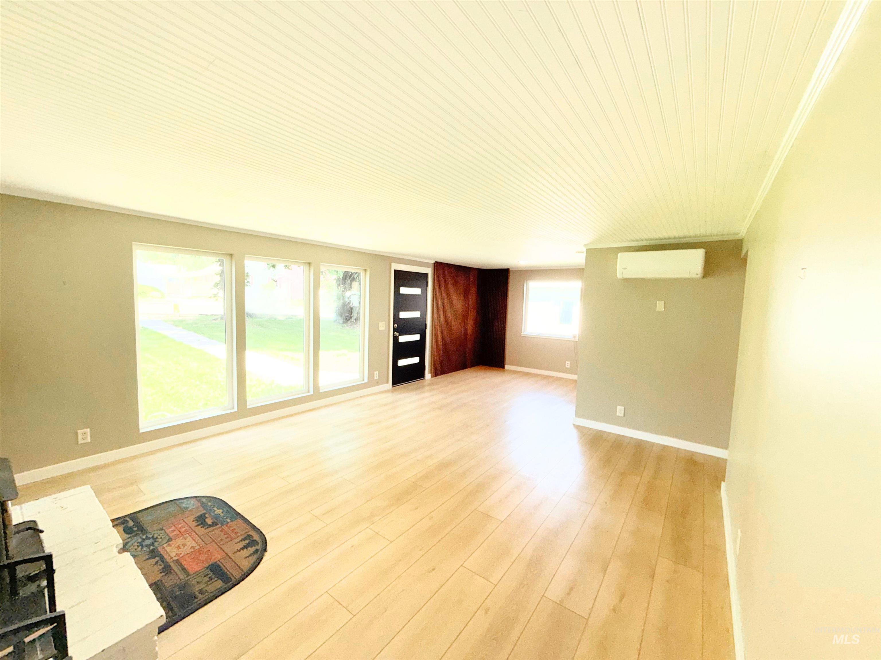 113 E South 2nd St., Grangeville, Idaho 83530, 1 Bedroom, 1 Bathroom, Residential For Sale, Price $225,000, 98984086