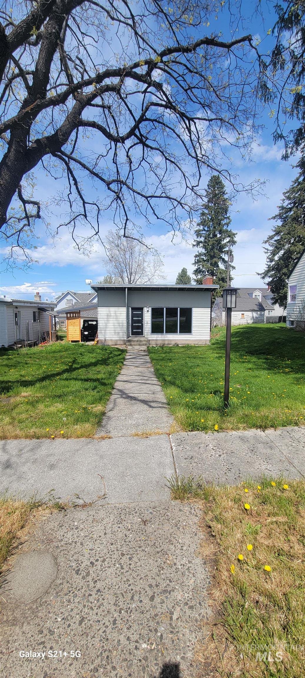113 E South 2nd St., Grangeville, Idaho 83530, 1 Bedroom, 1 Bathroom, Residential For Sale, Price $260,000, 98984086