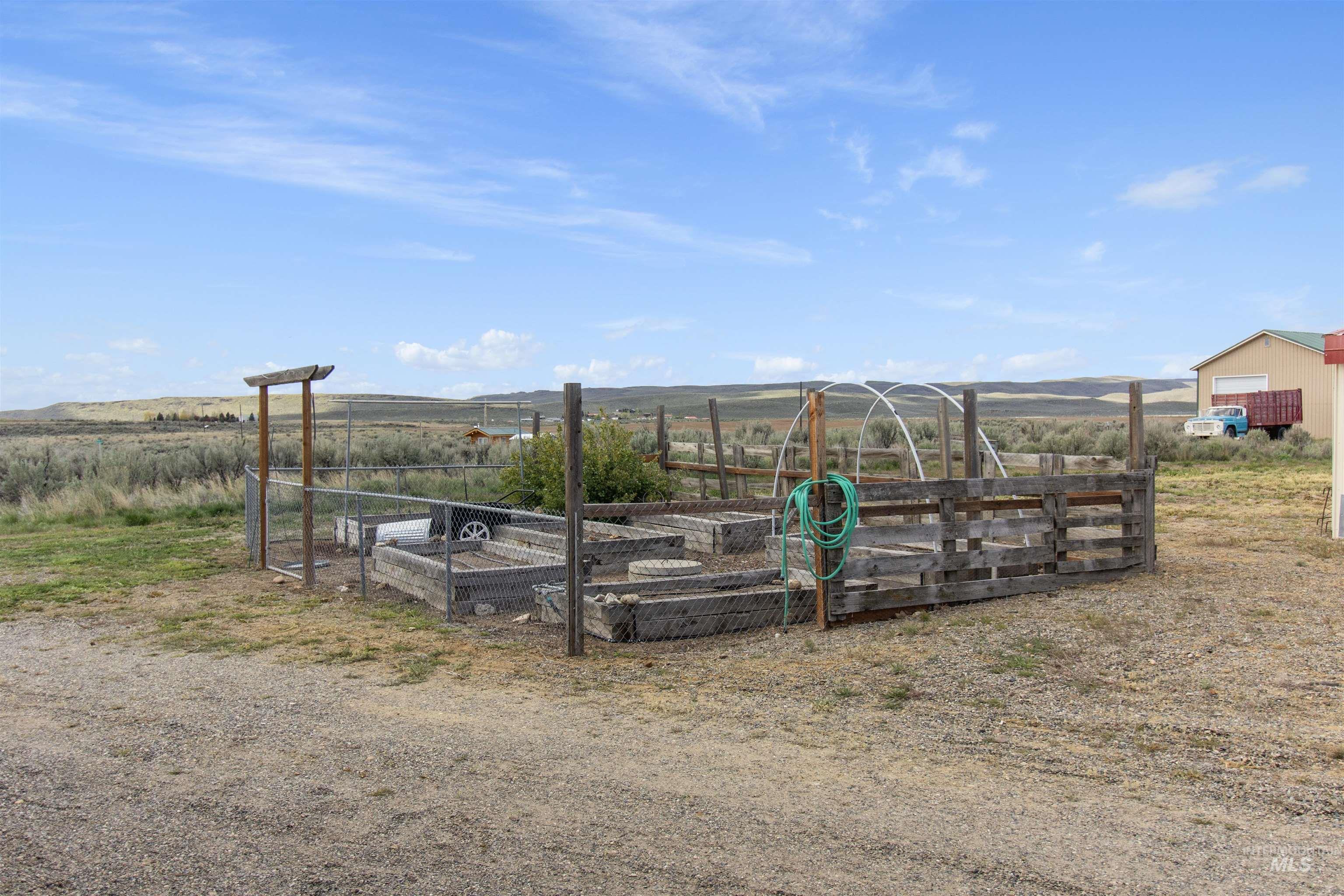 339 Hill City Ave, West Magic, Idaho 83352, 3 Bedrooms, 2 Bathrooms, Residential For Sale, Price $649,000, 98984088